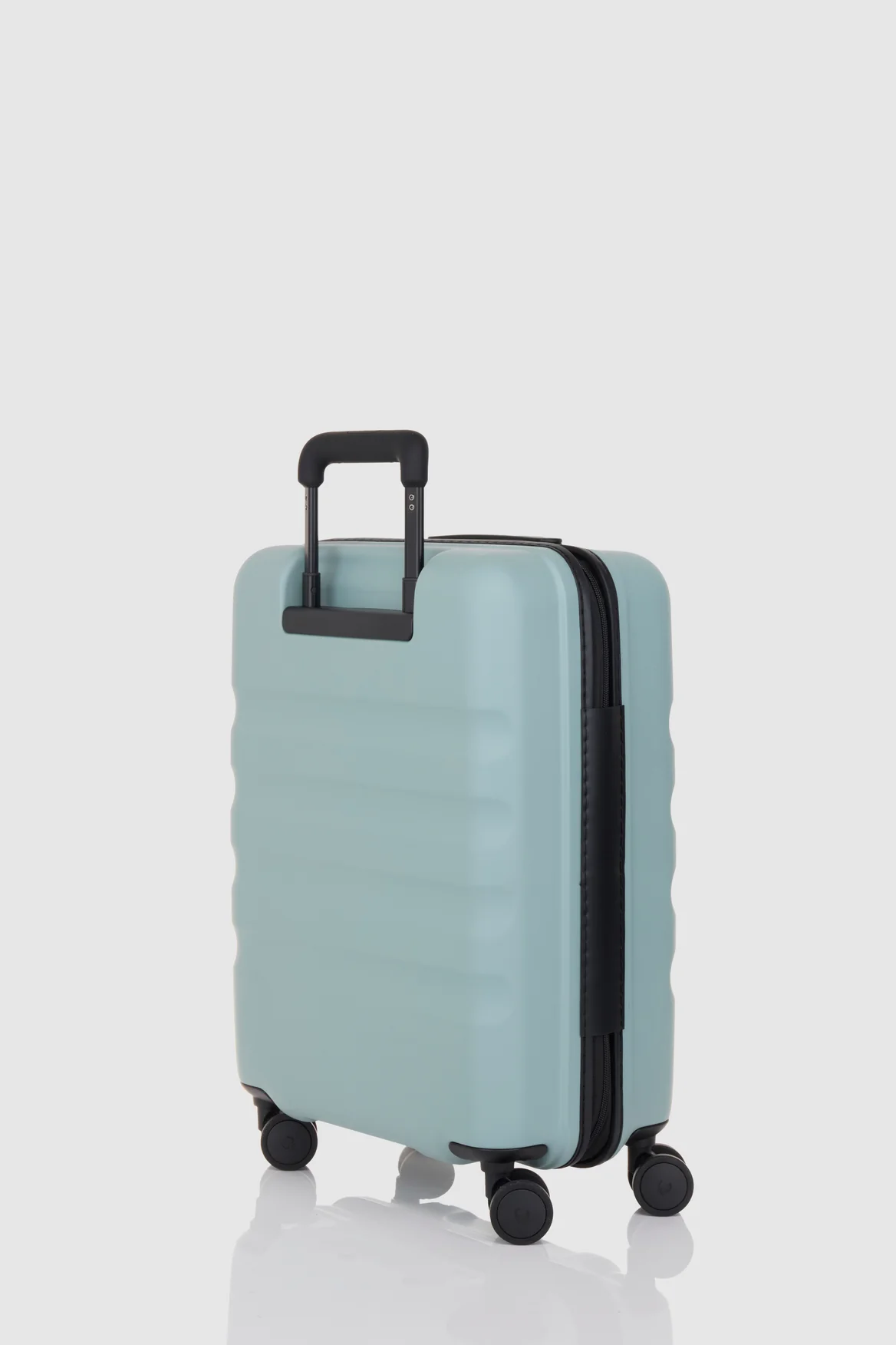 Icon Stripe 55cm Suitcase - Image 5