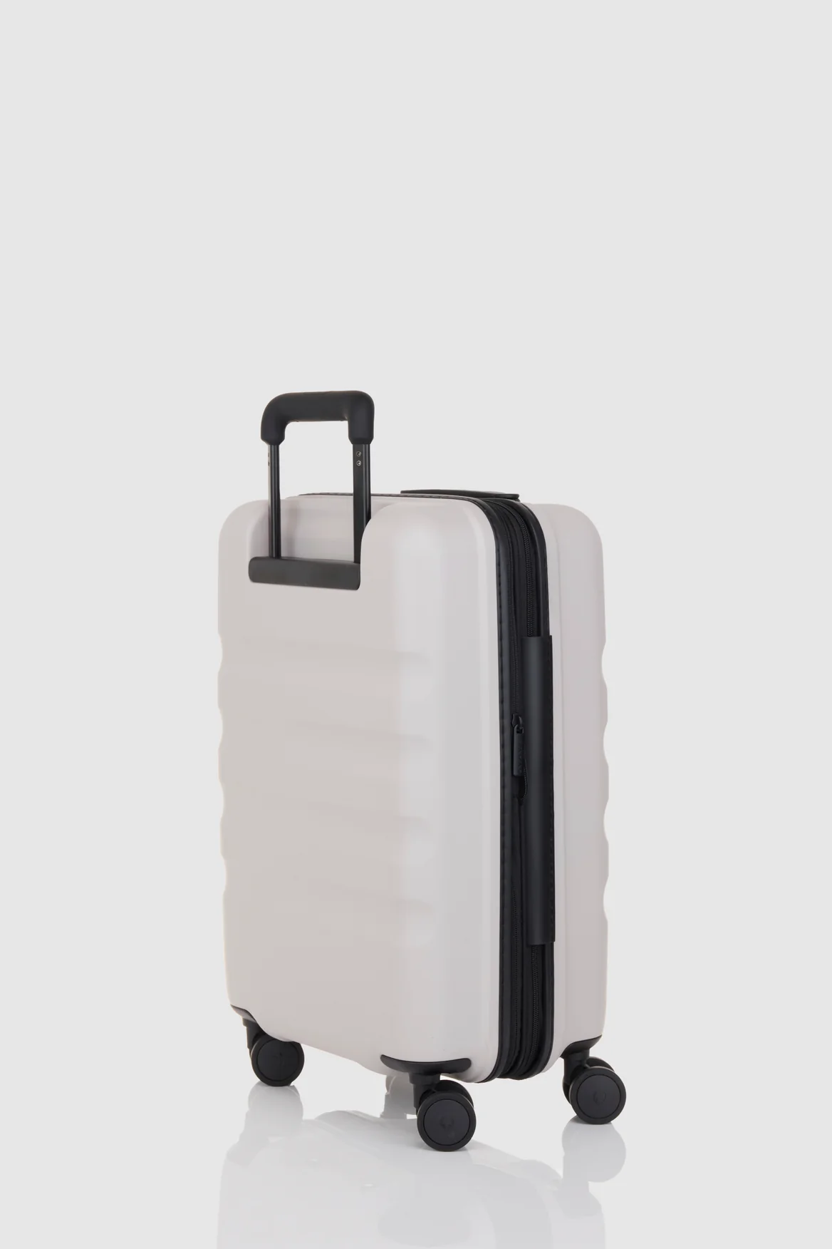 Icon Stripe 55cm Suitcase - Image 5