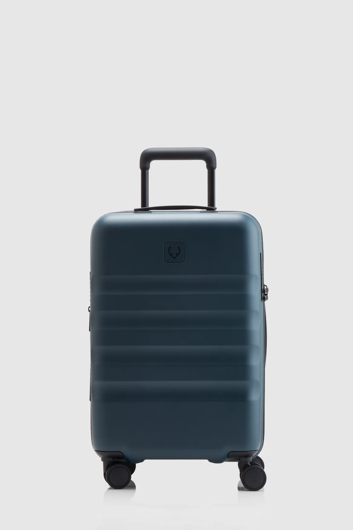 Icon Stripe 55cm Suitcase - Image 4