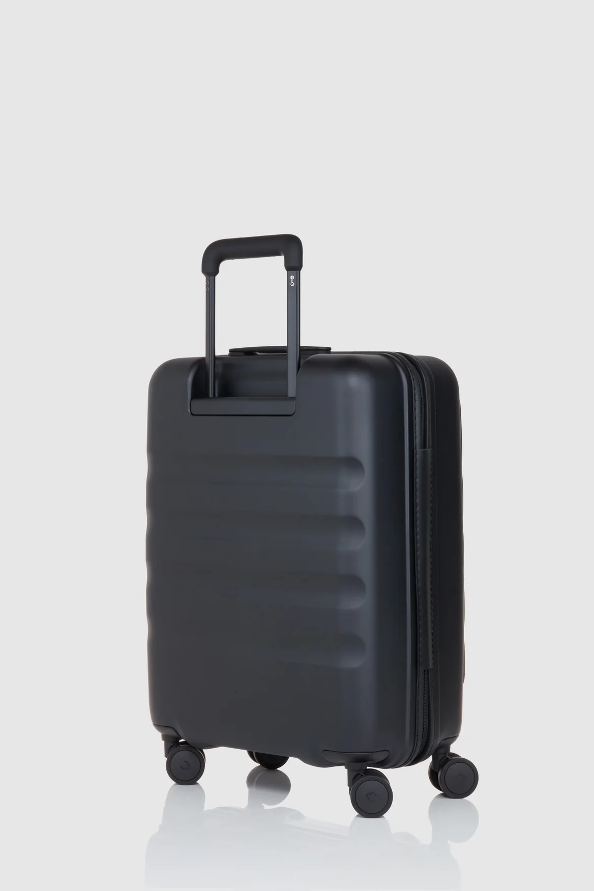Icon Stripe Pocket 56cm Suitcase - Image 7
