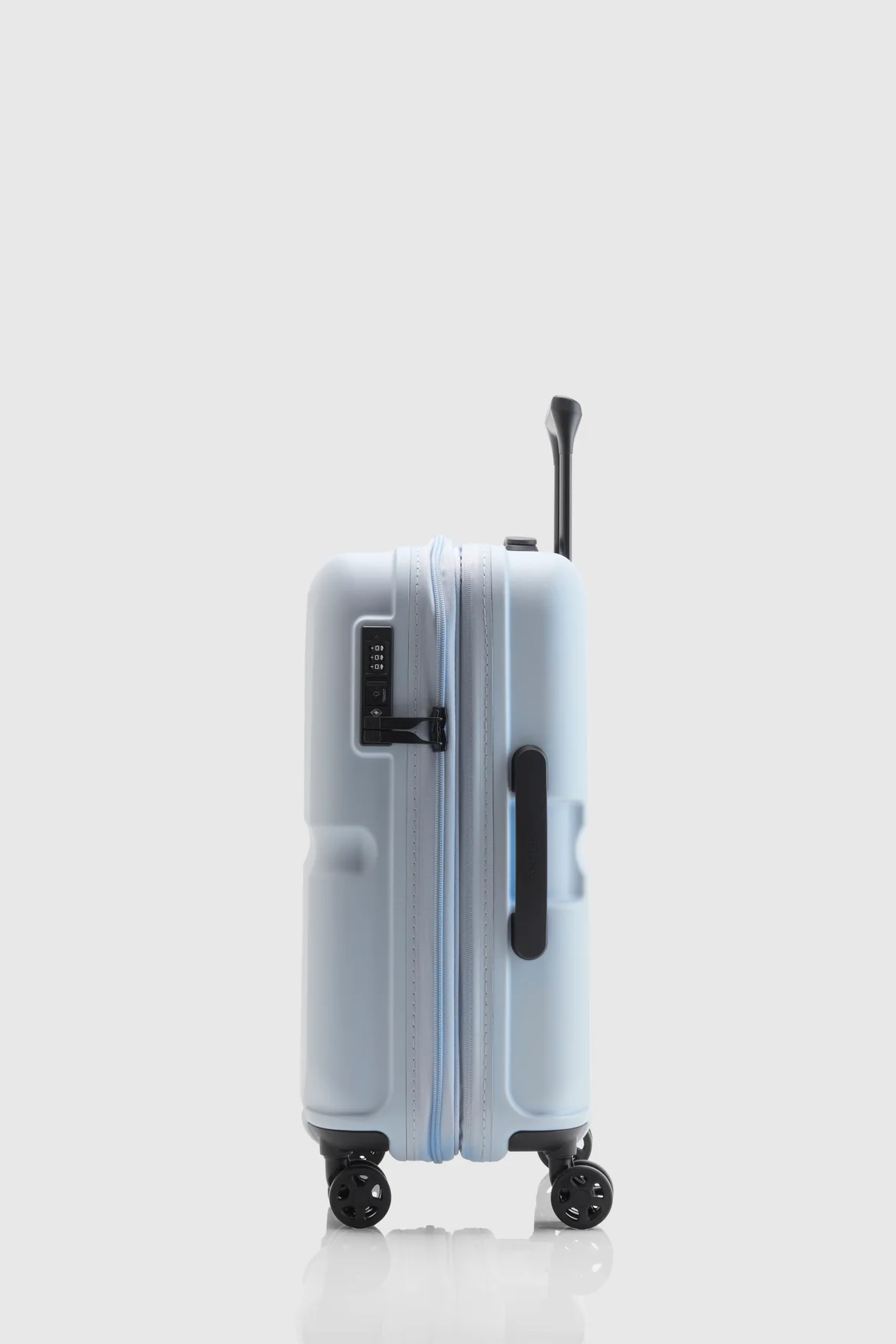 Single Stripe 55cm Suitcase - Image 2