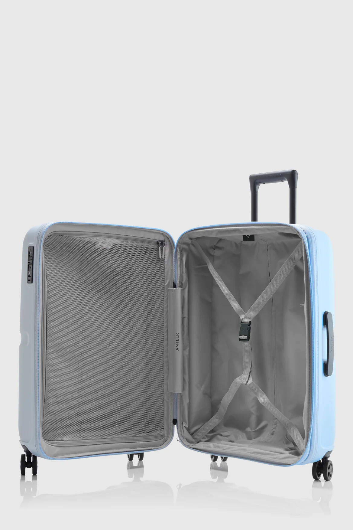 Single Stripe 55cm Suitcase - Image 3