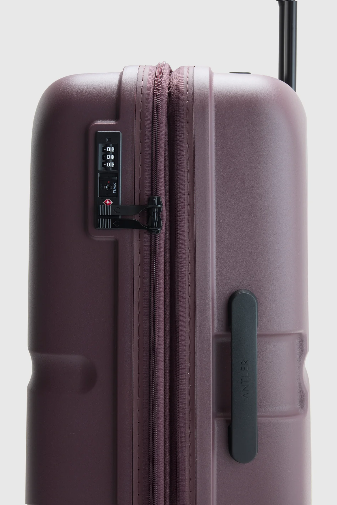 Single Stripe 55cm Suitcase - Image 7