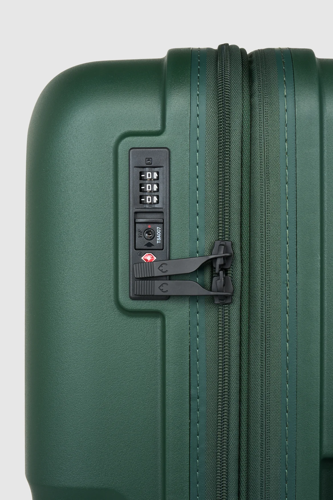 Single Stripe 68cm Suitcase - Image 7
