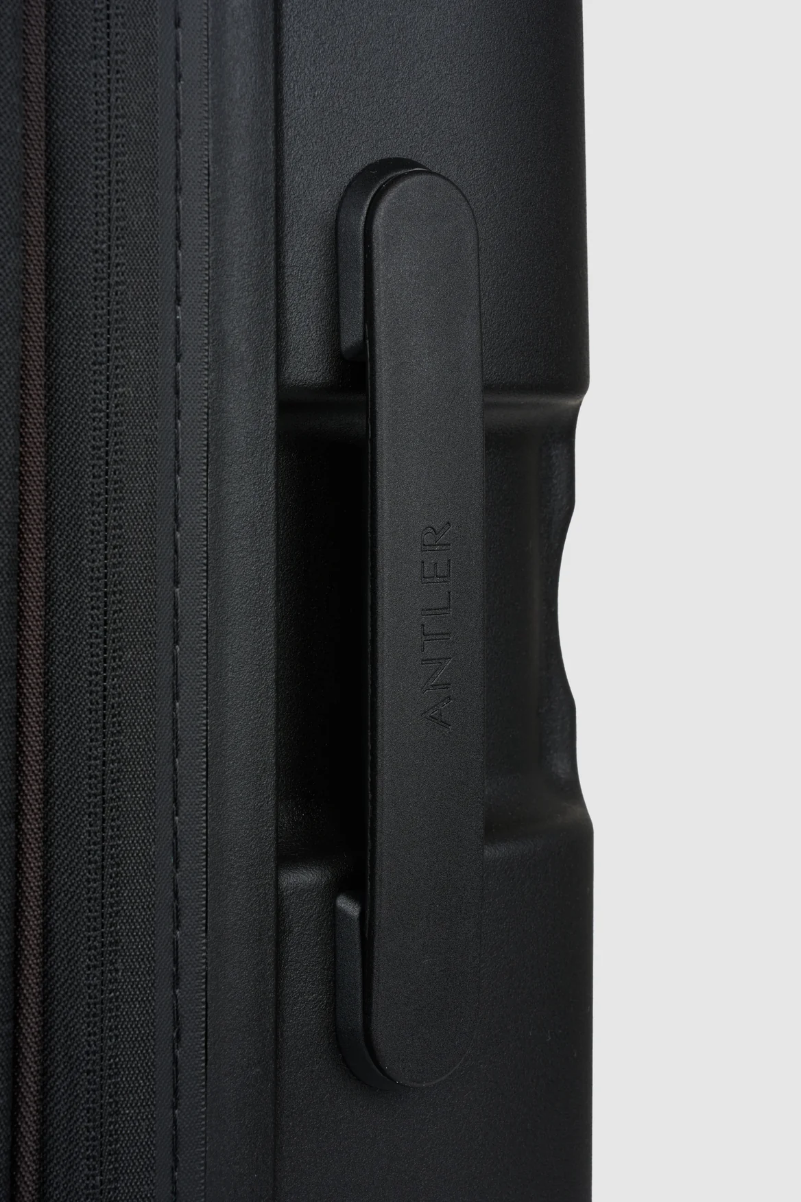 Single Stripe 81cm Suitcase - Image 8