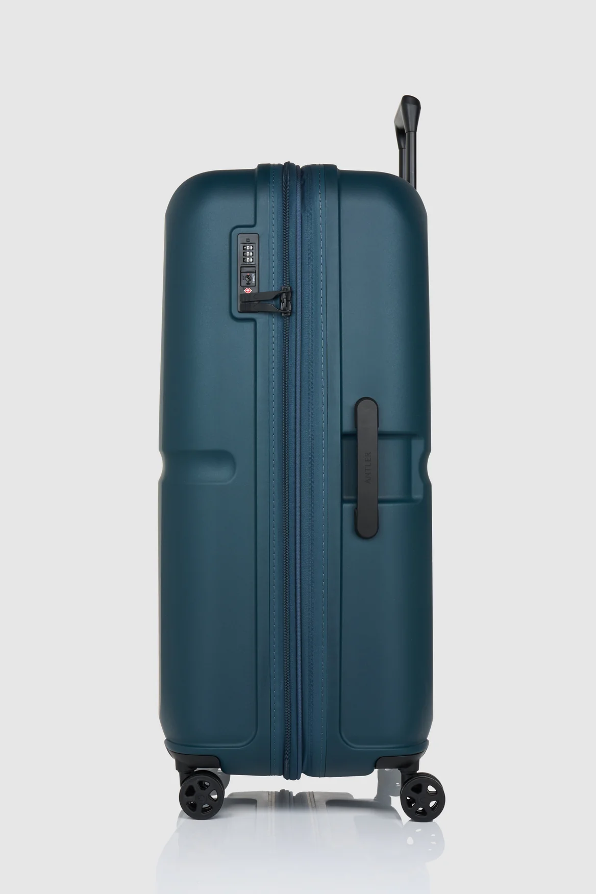 Single Stripe 81cm Suitcase - Image 2