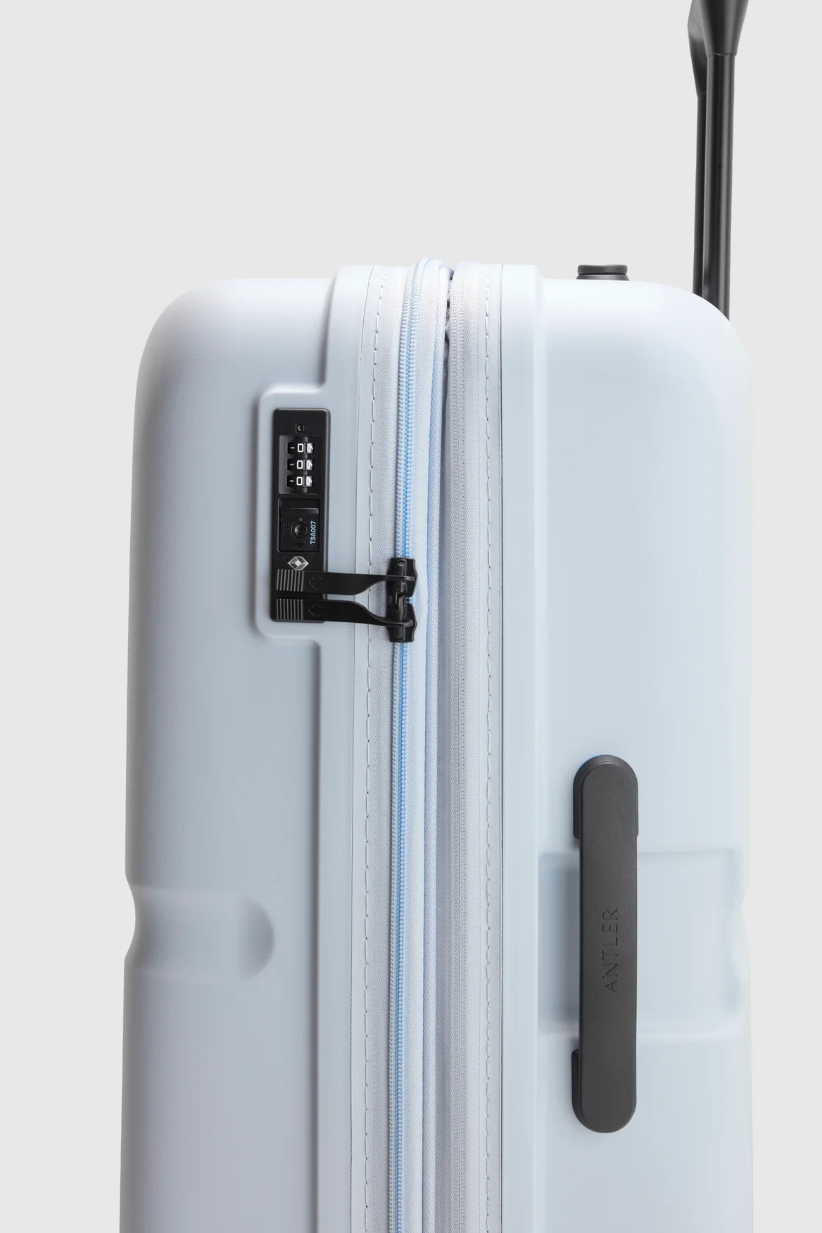 Single Stripe 81cm Suitcase - Image 7