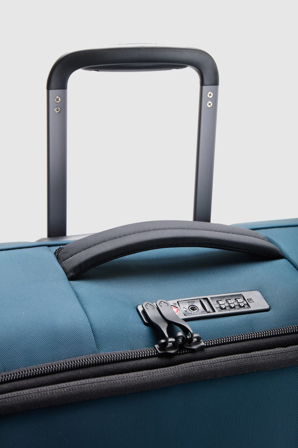 Soft Stripe 2.0 3pc Suitcase Set - Image 8