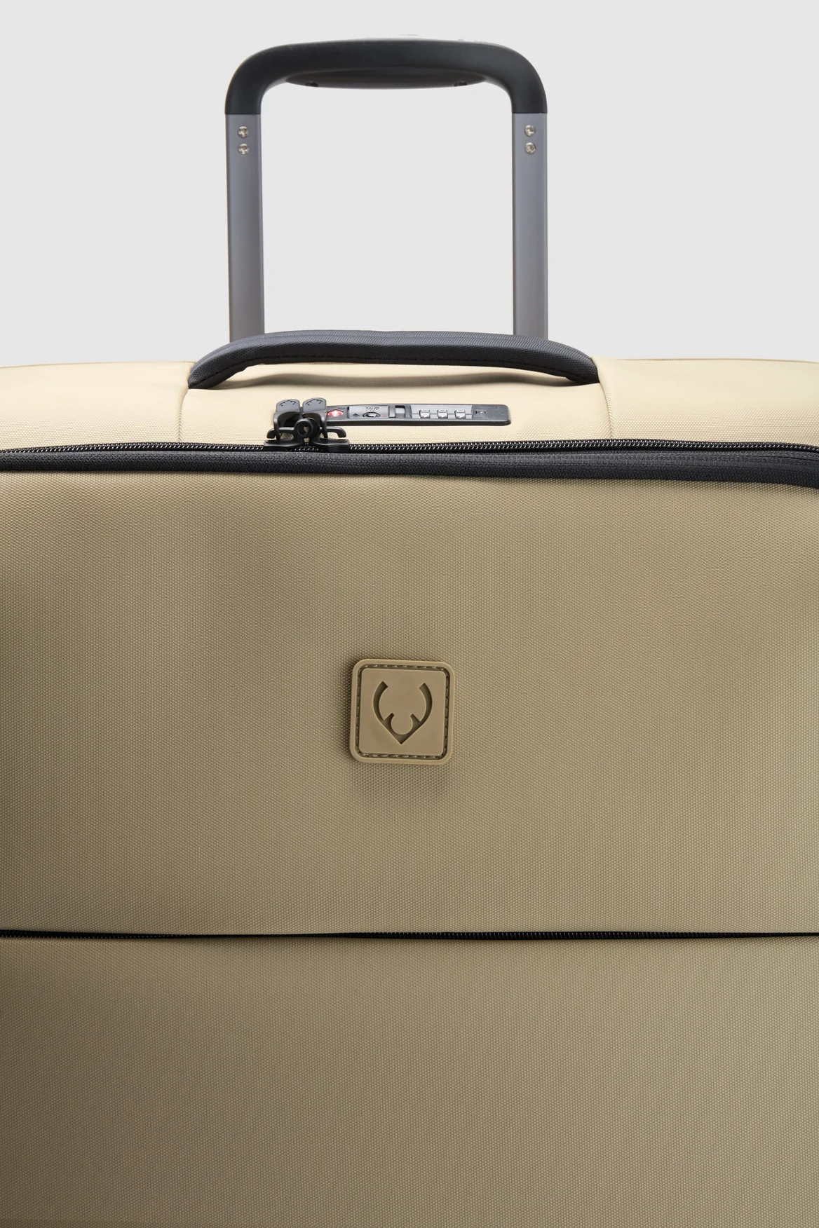 Soft Stripe 2.0 54cm Suitcase - Image 8