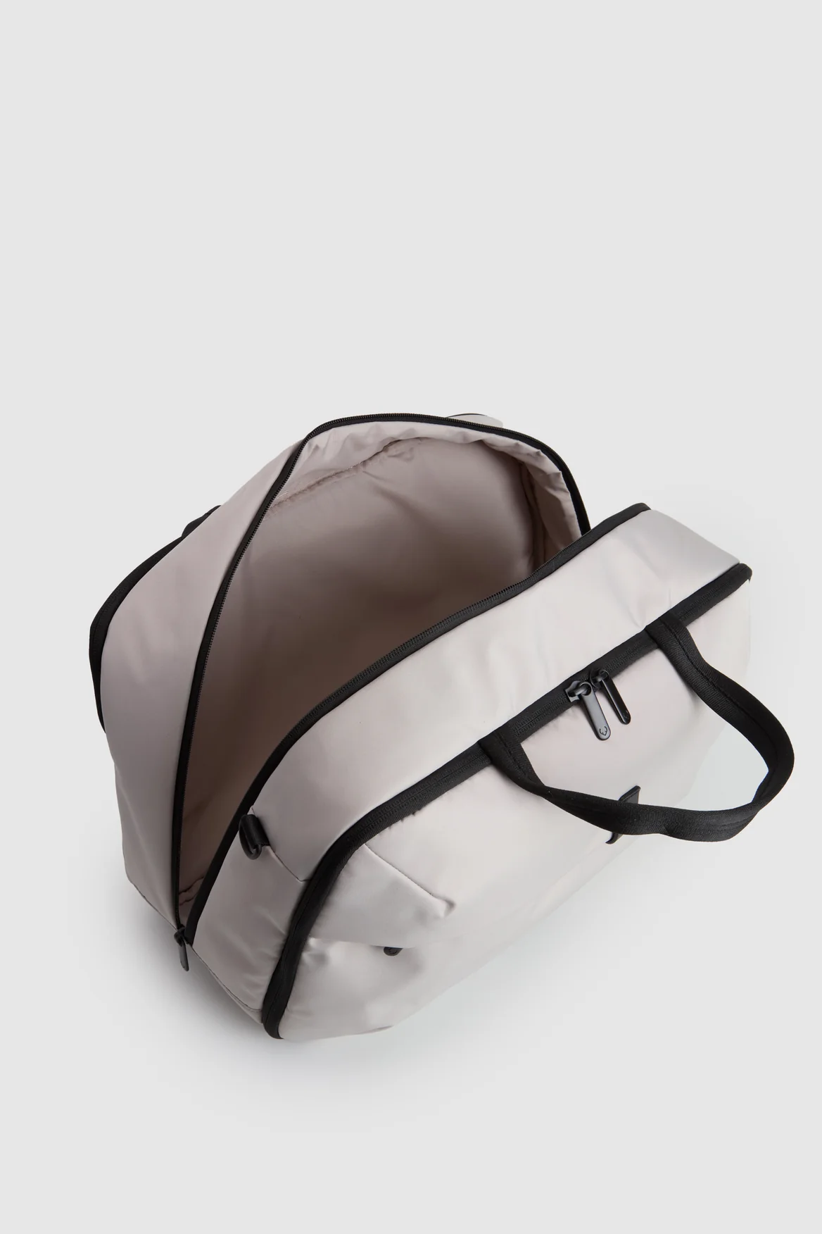 Urban Light Overnight Bag - Image 4