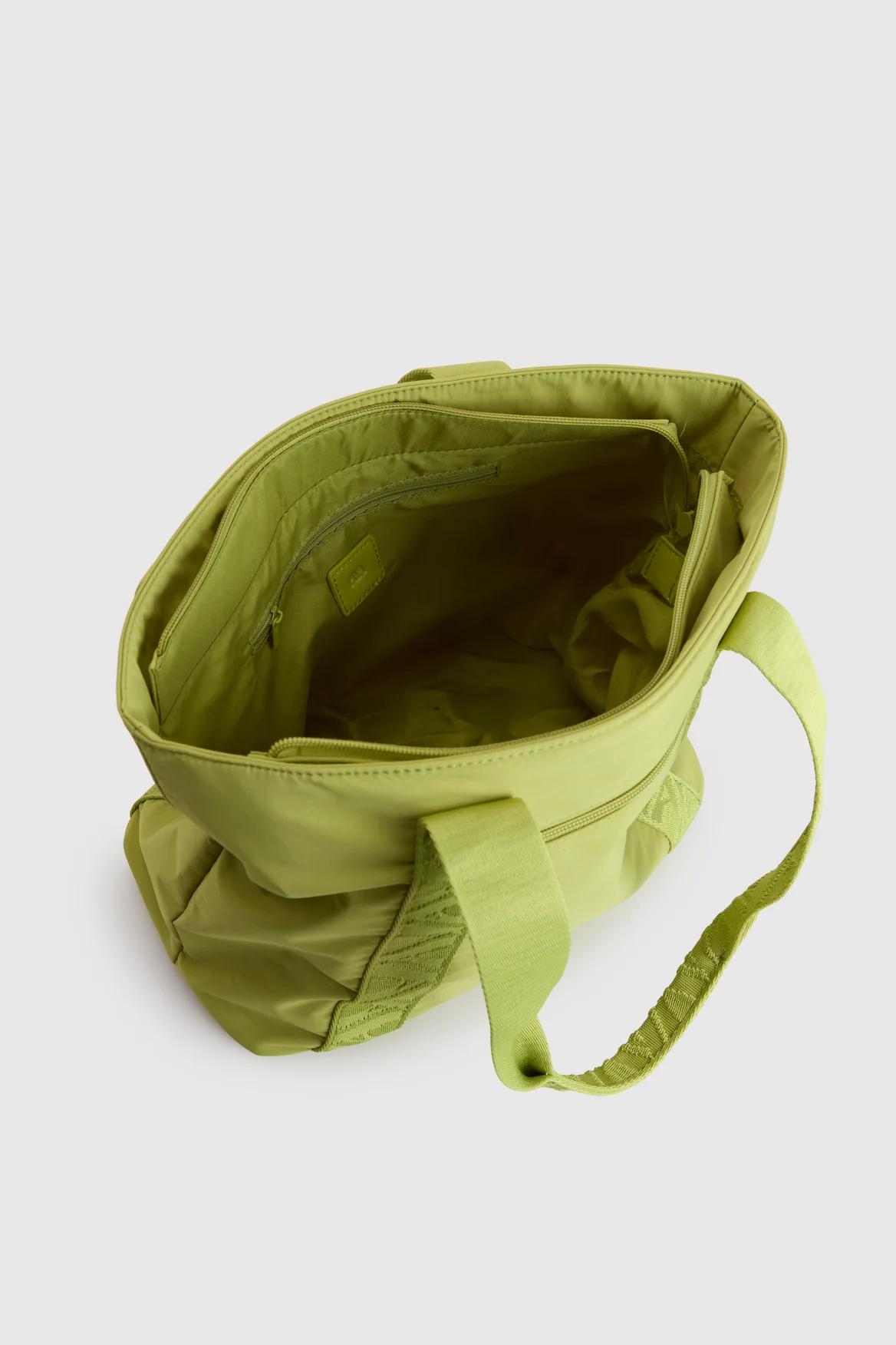 Gia Medium Tote Bag - Image 4