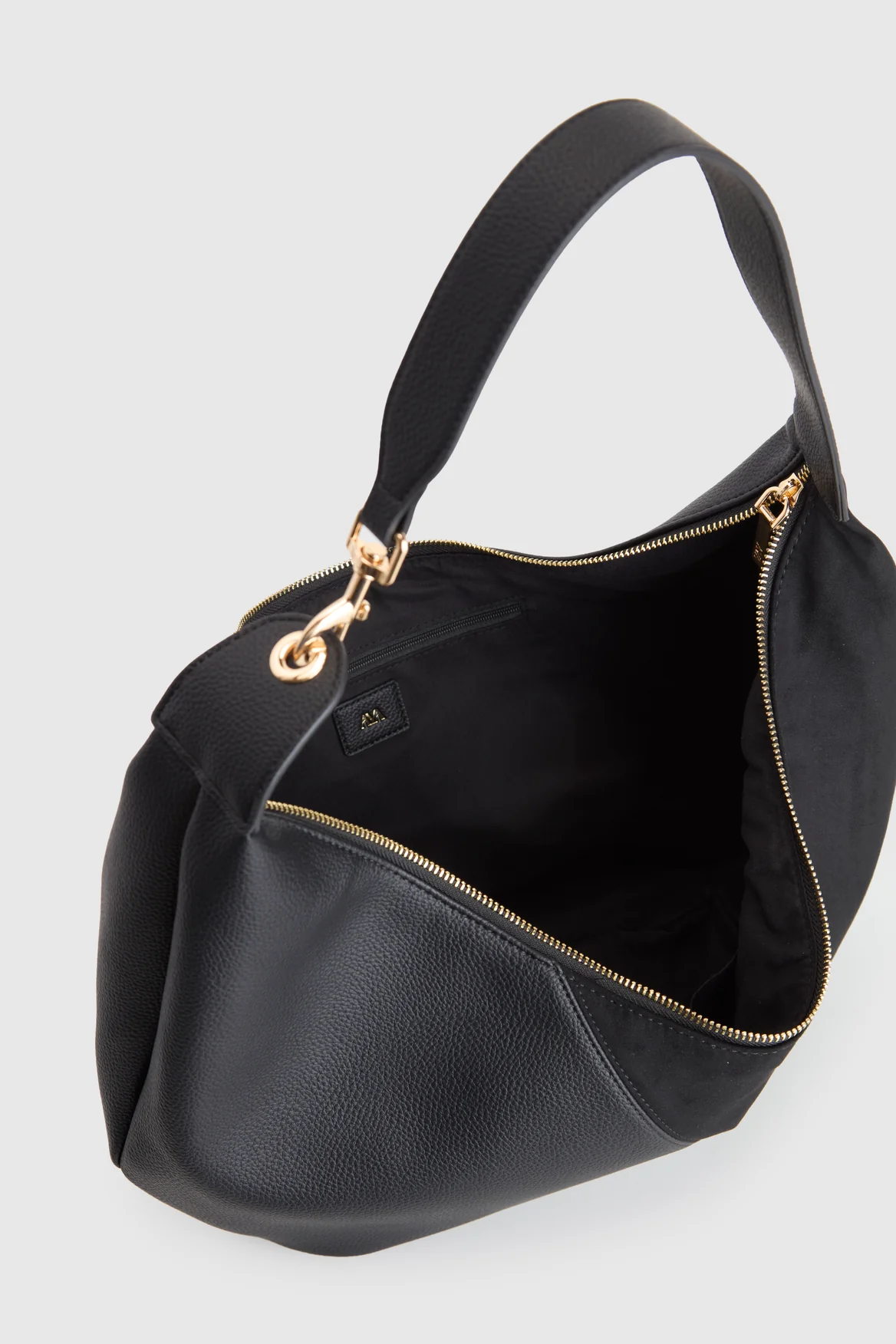 Issy Hobo Bag - Image 4