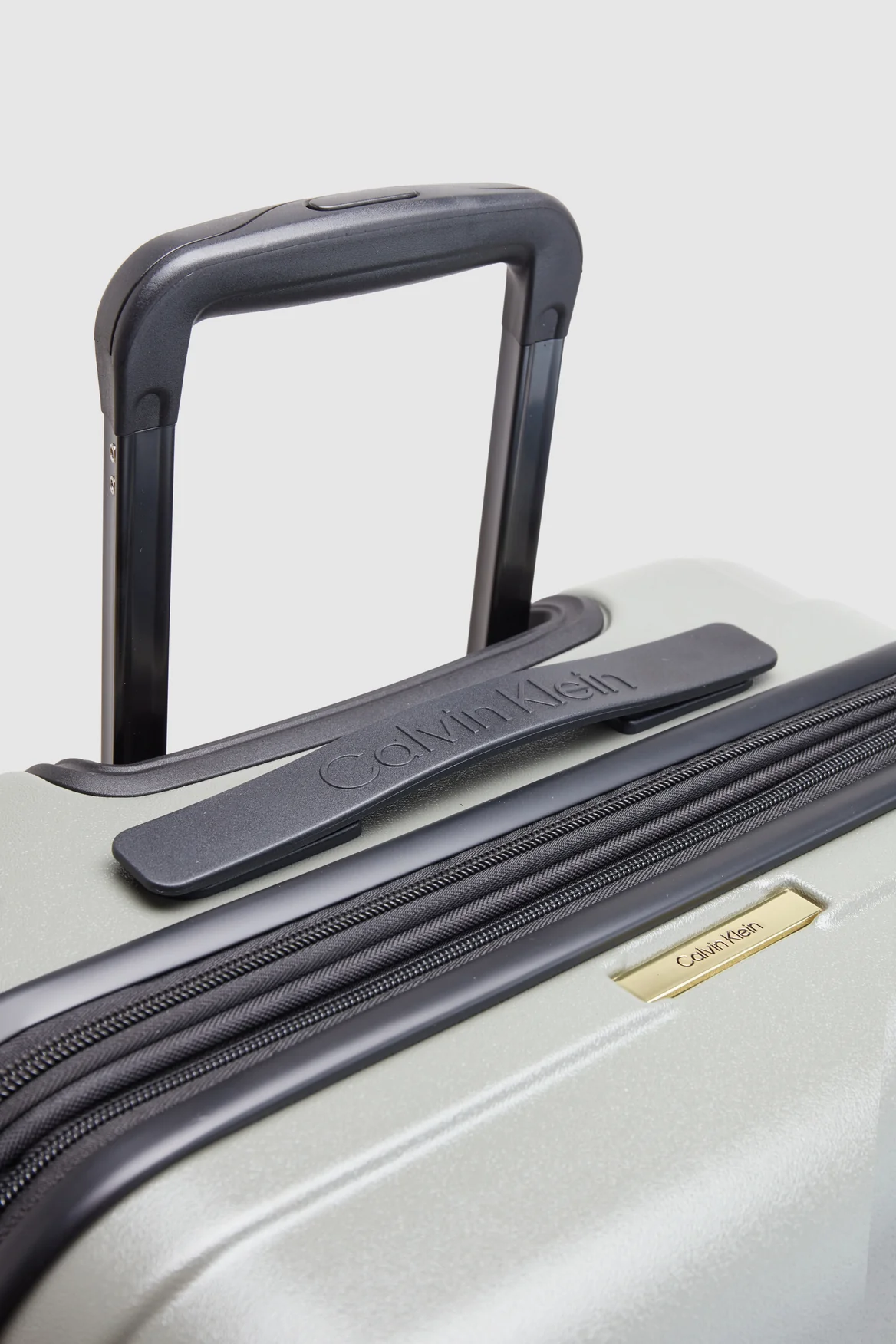 Insignia 2.0 78cm Suitcase - Image 8