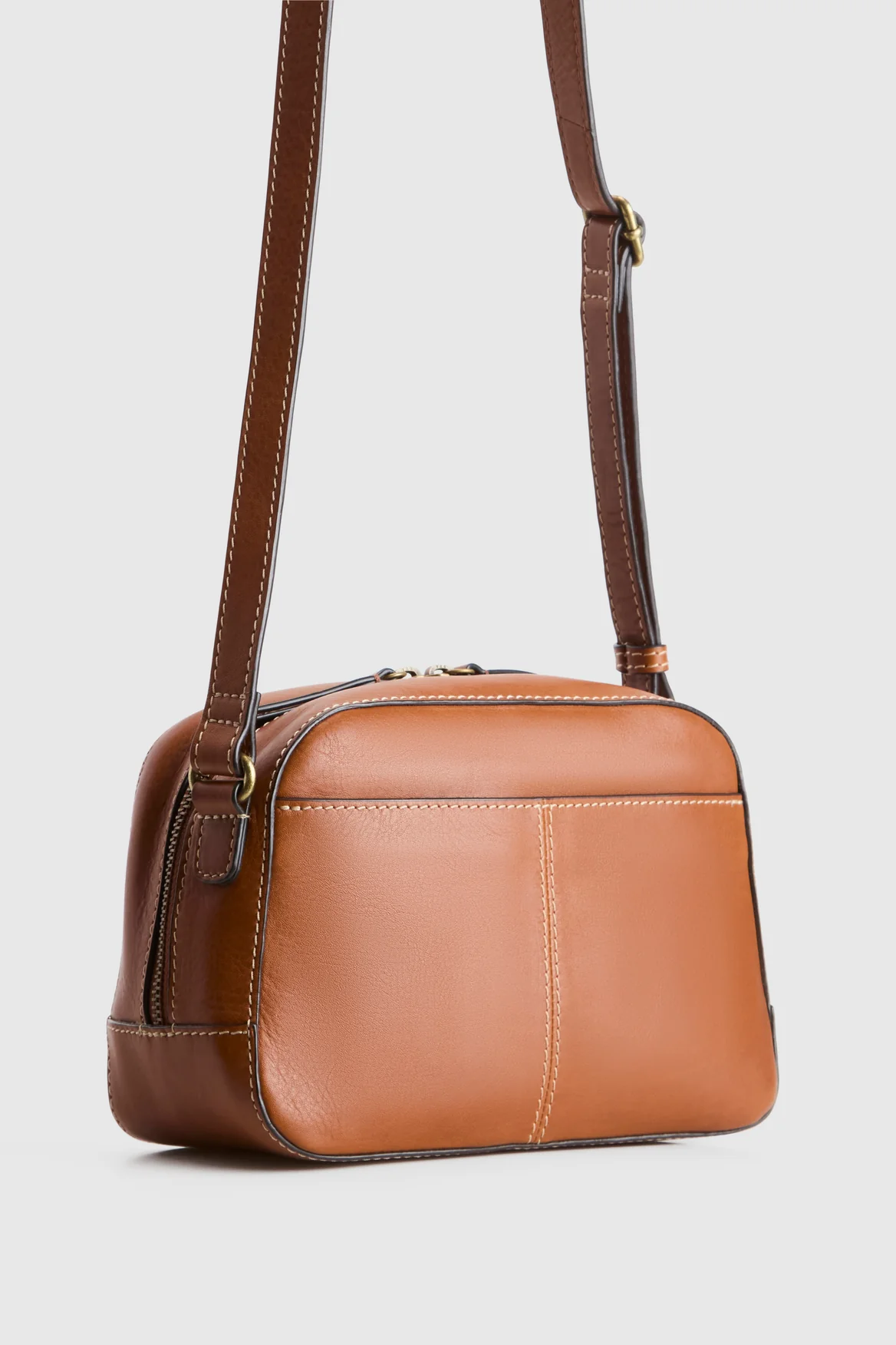 Connie Leather Crossbody Bag - Image 3