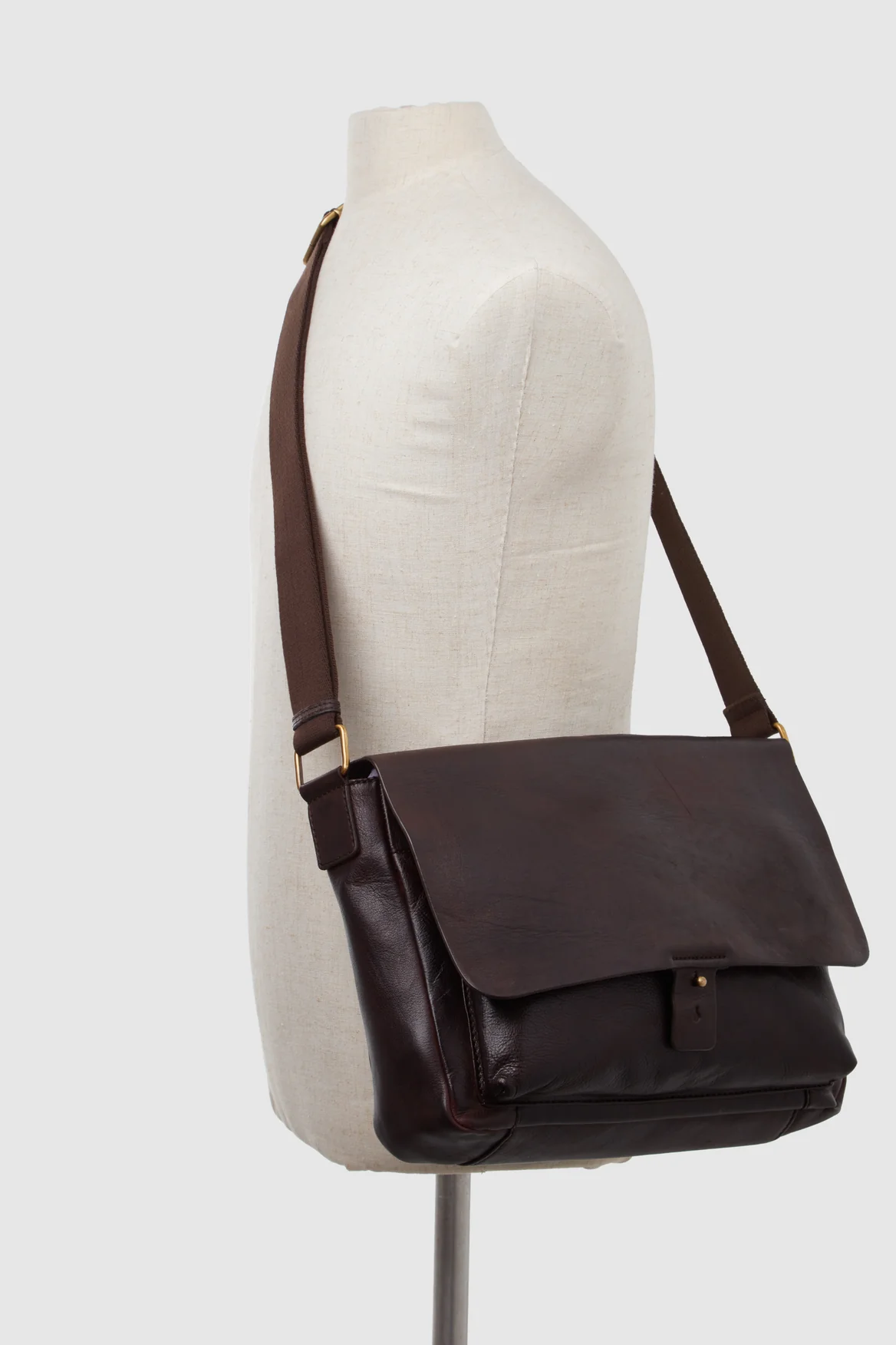 Marcus Leather EW Satchel - Image 3