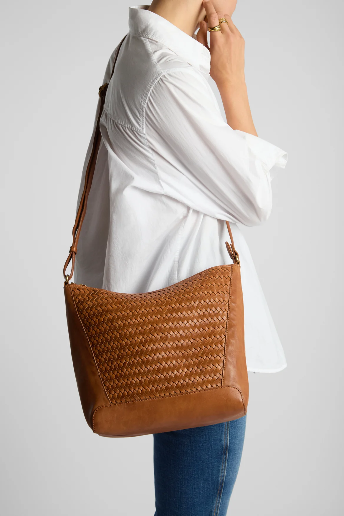 Elise Leather Weave Bucket Bag - Image 2