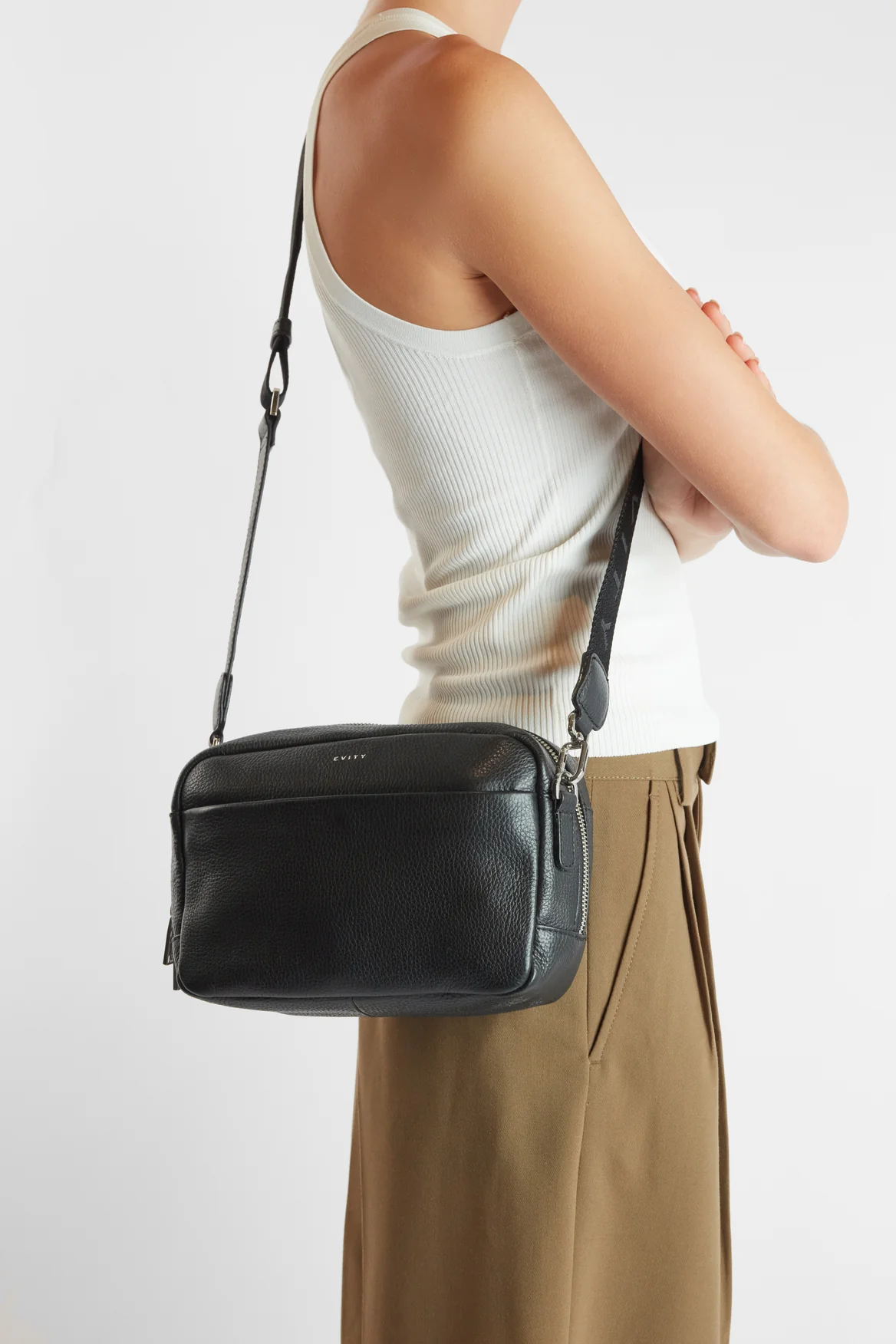 Grace Leather Crossbody Bag - Image 6