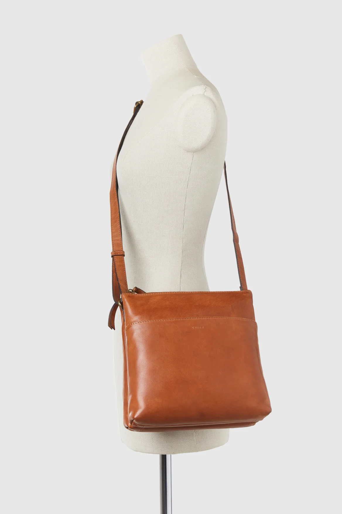 Josie Leather Crossbody Bag - Image 4