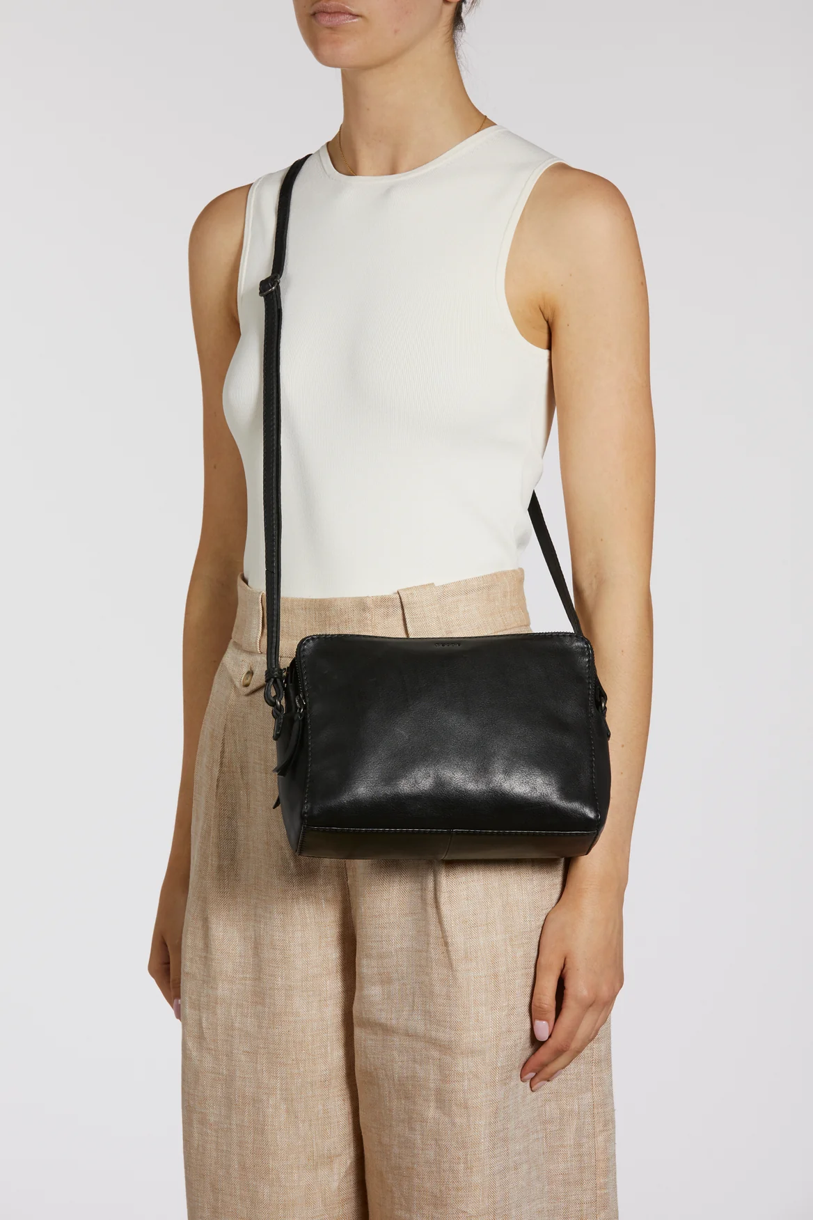 Maya Leather Crossbody Bag - Image 7