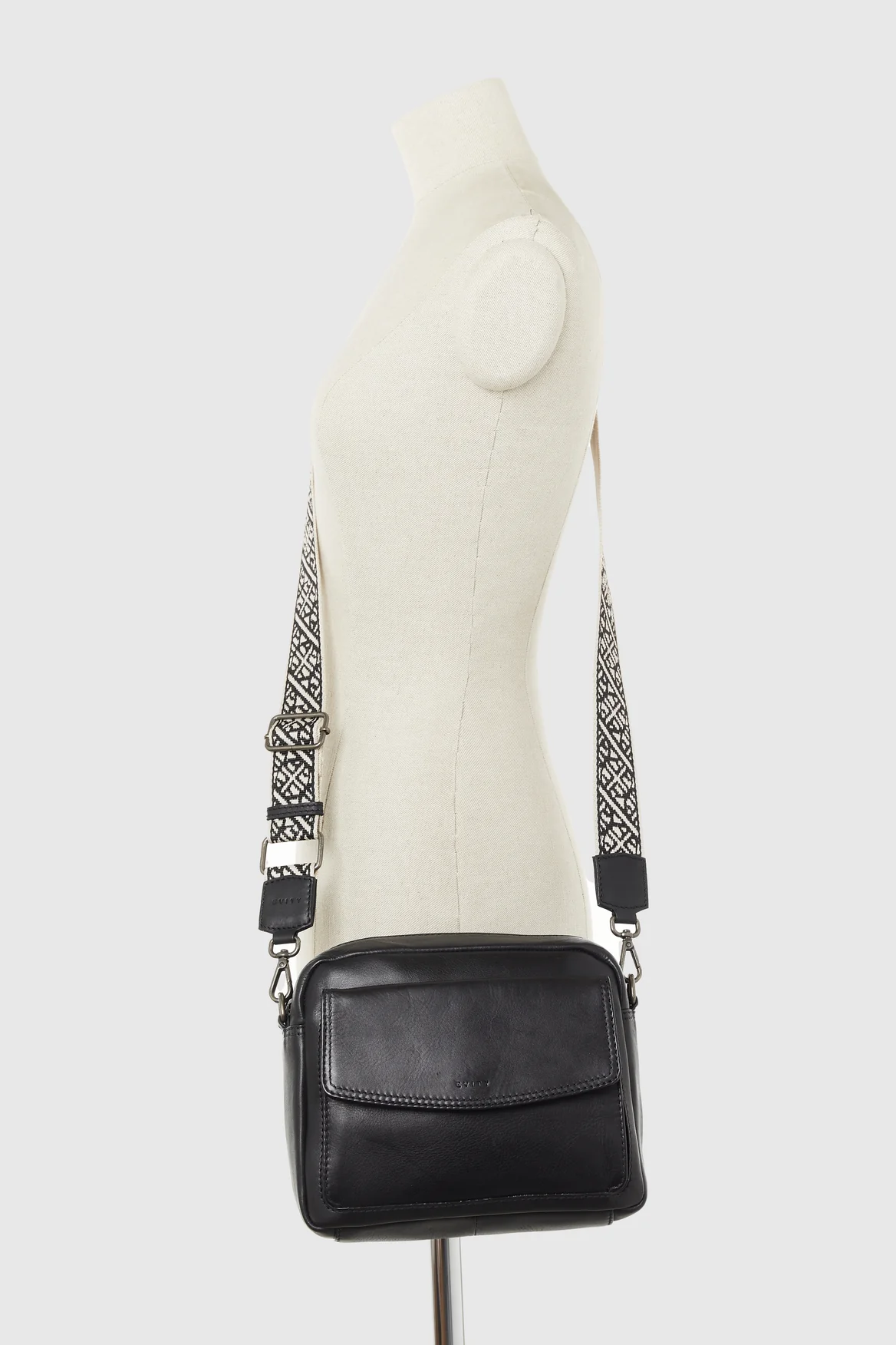 Pia Leather Crossbody Bag - Image 4