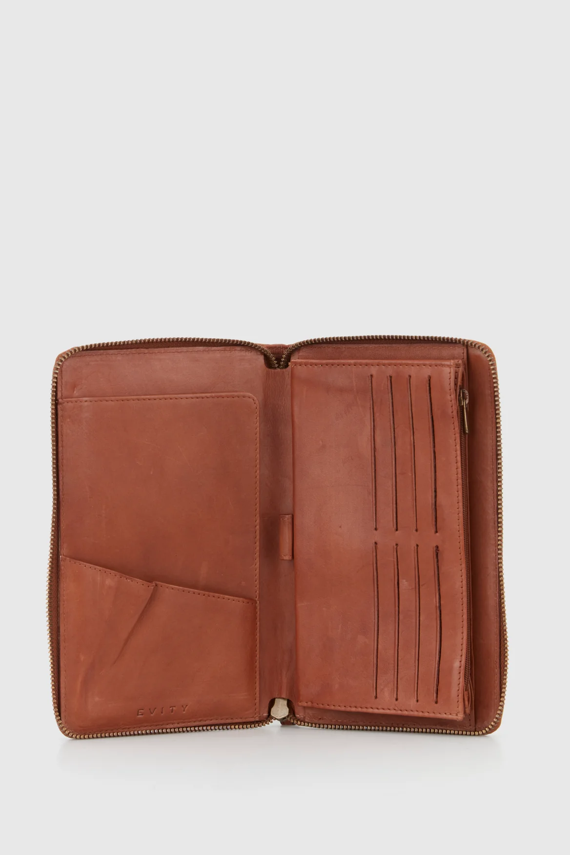 RFID Payton Leather Travel Wallet - Image 2