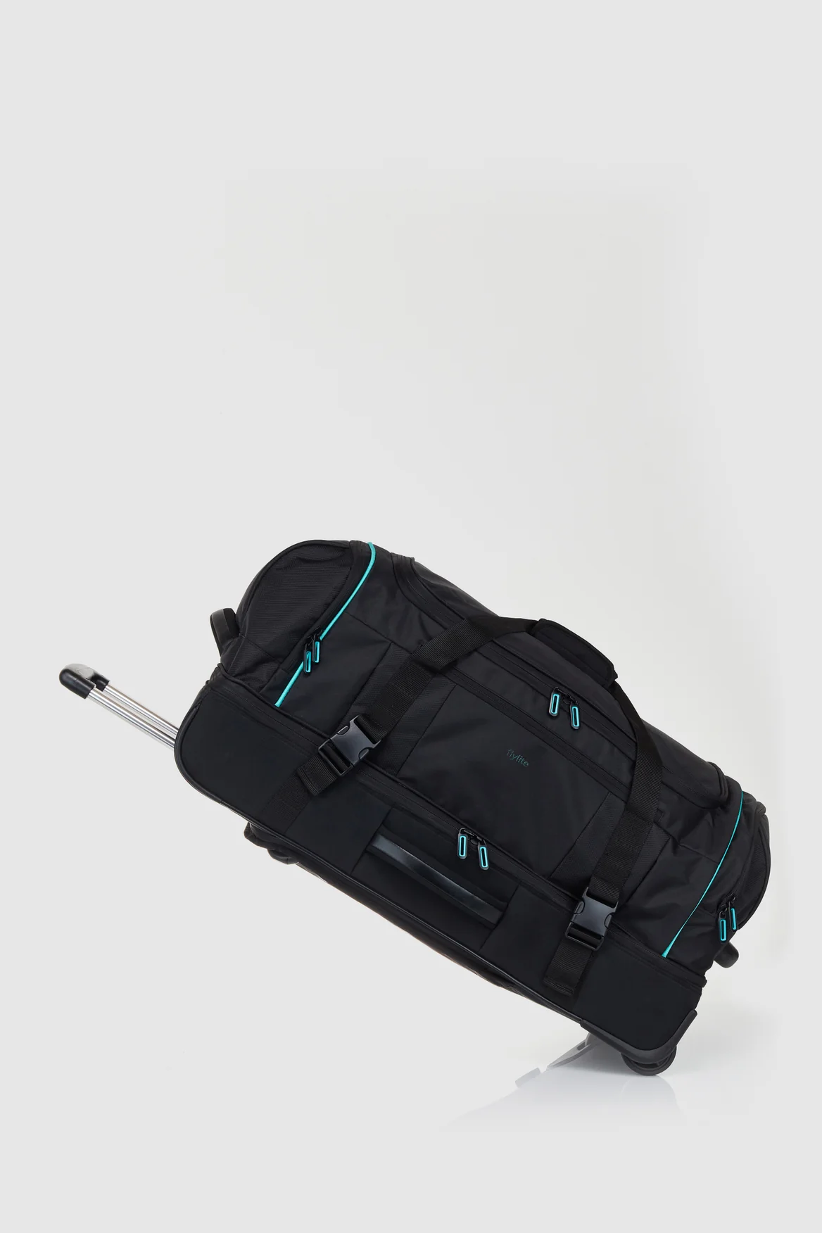 Onyx 72cm Wheel Bag - Image 2