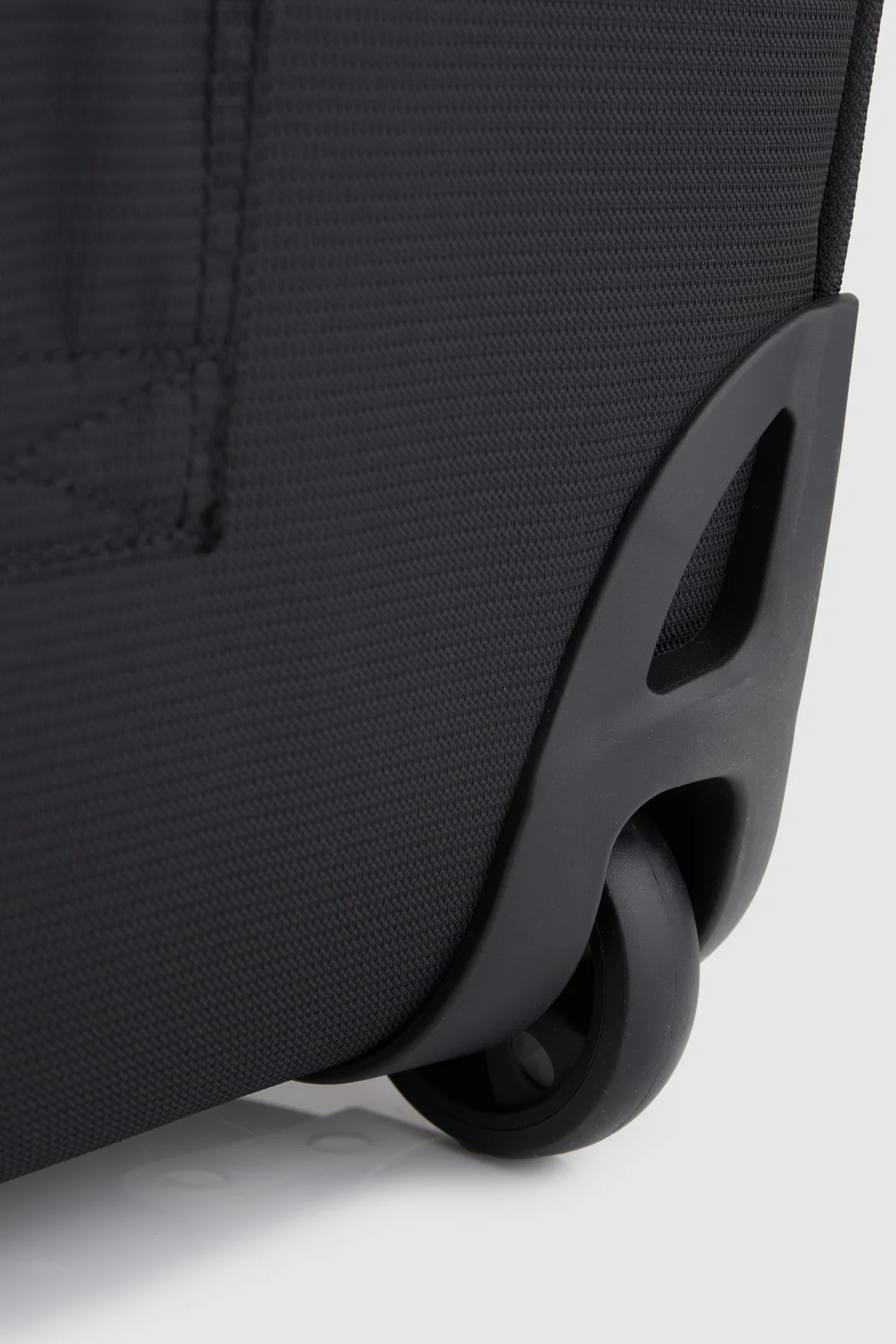 Spin Air 4 50cm 2 Wheel Suitcase - Image 8