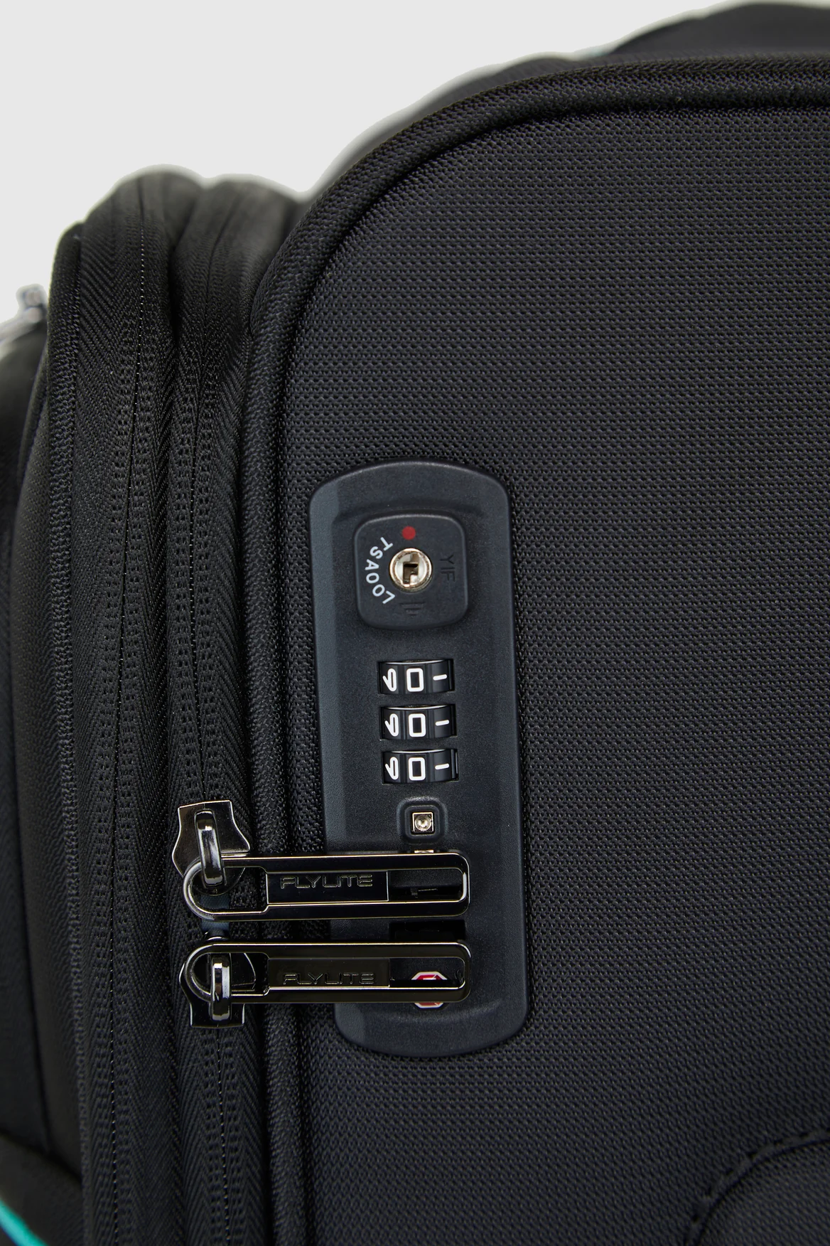 Spin Air 4 72cm Suitcase - Image 7