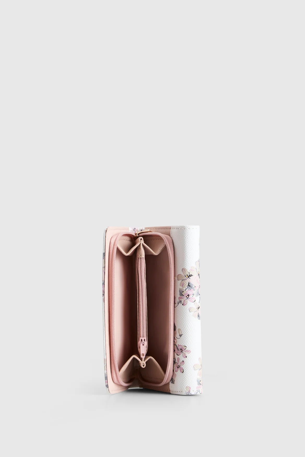 Annick Floral Trifold Wallet - Image 4