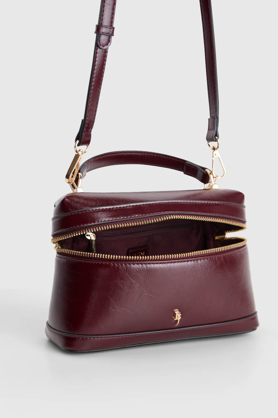 Cleo Vanity Top Handle Bag - Image 4