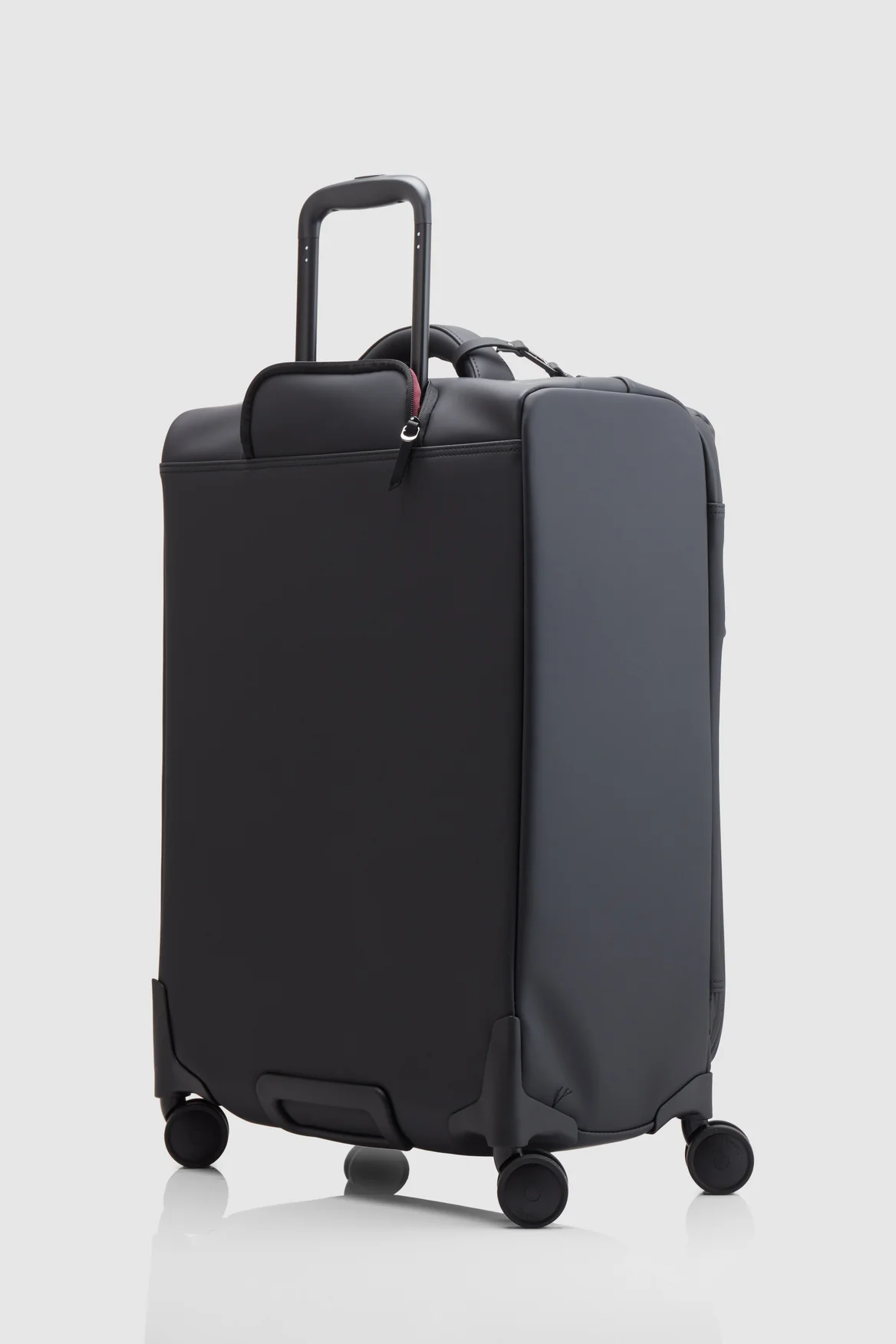 Berlin Medium Trip 2.0 Suitcase - Image 5