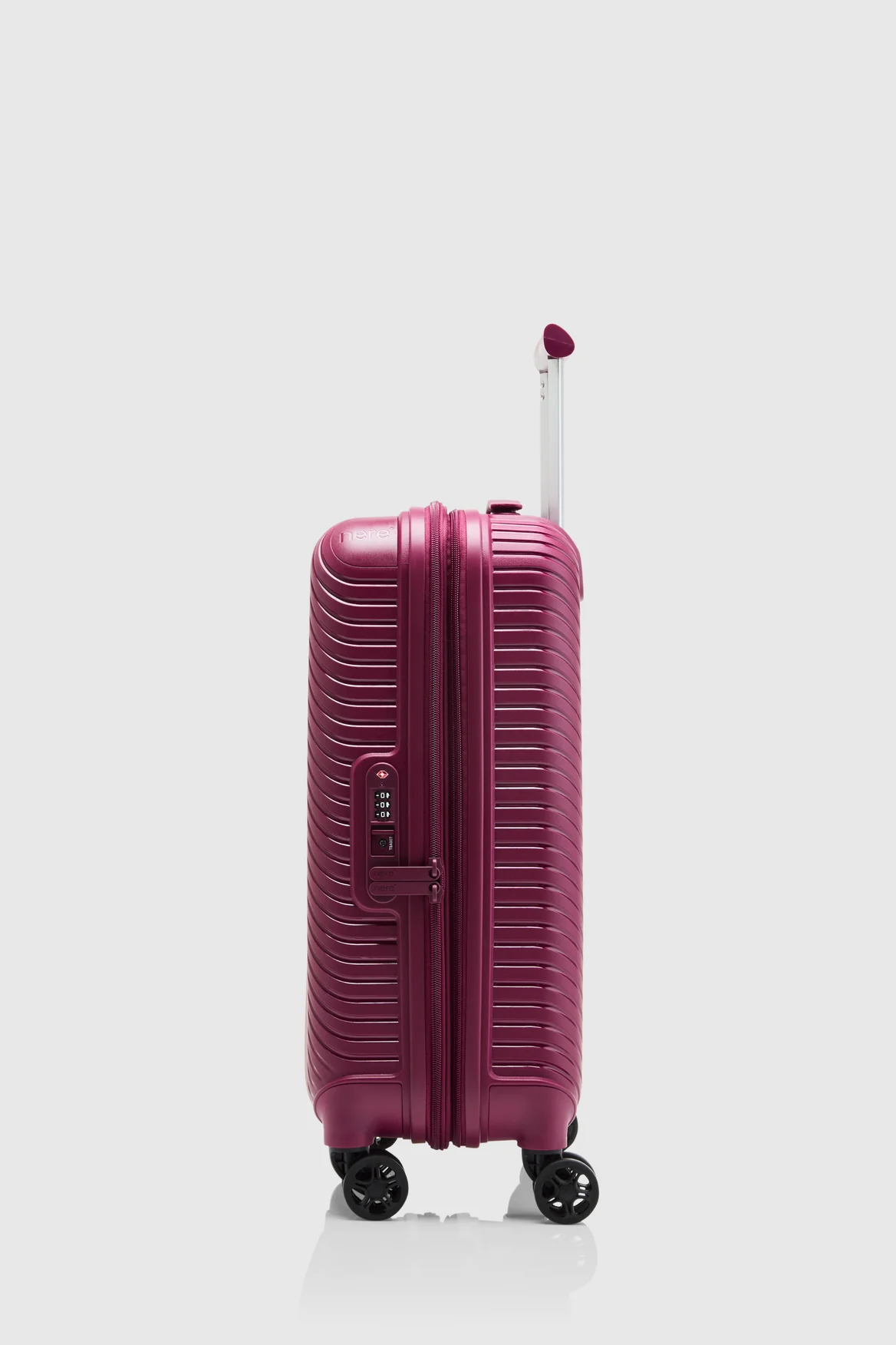 Bondi Carry-On 56cm Suitcase - Image 2
