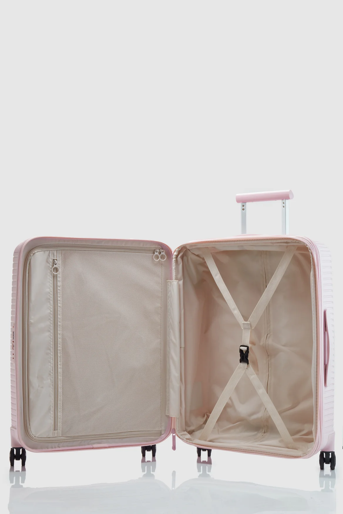 Bondi Check-In 80cm Suitcase - Image 3