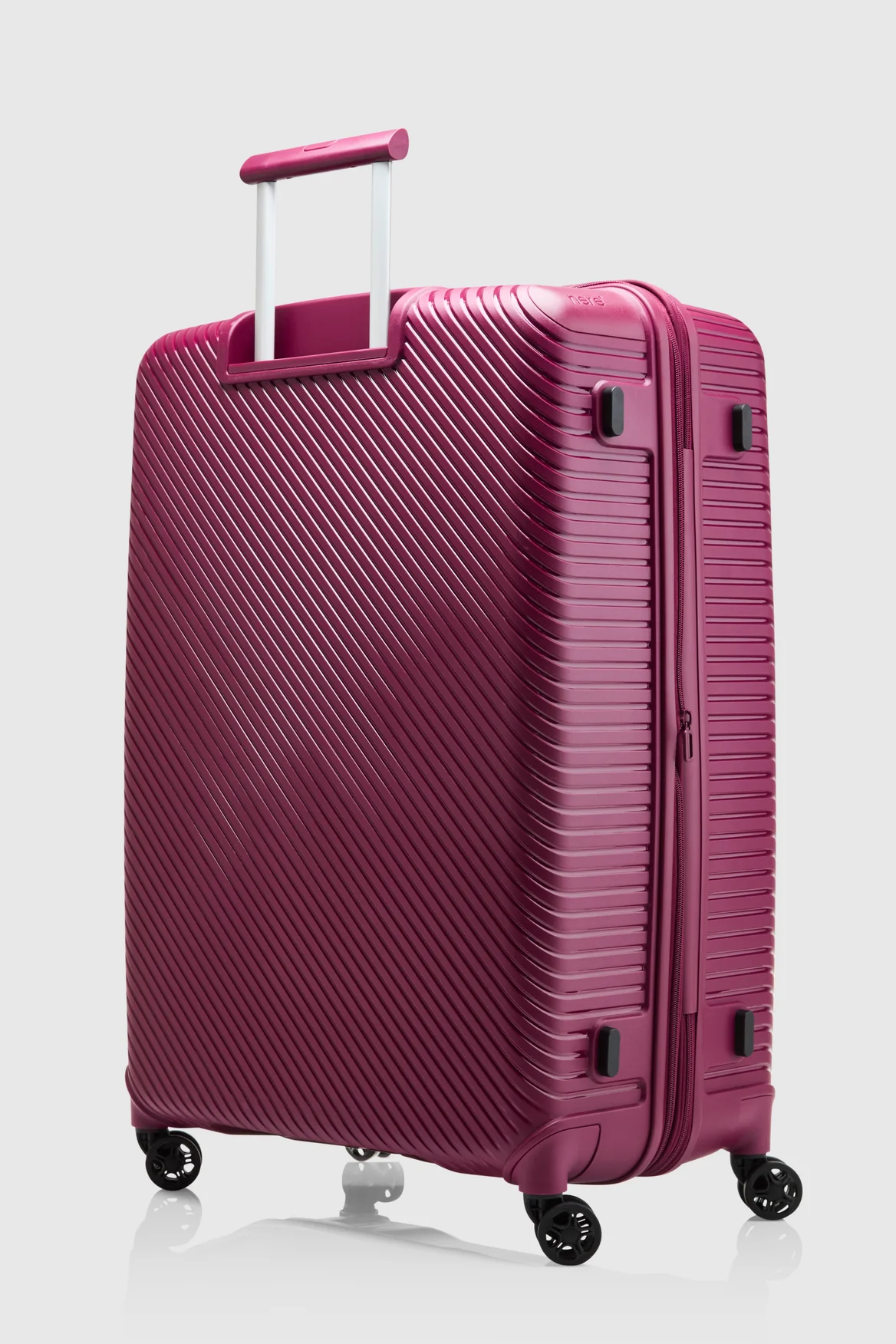 Bondi Check-In 80cm Suitcase - Image 5