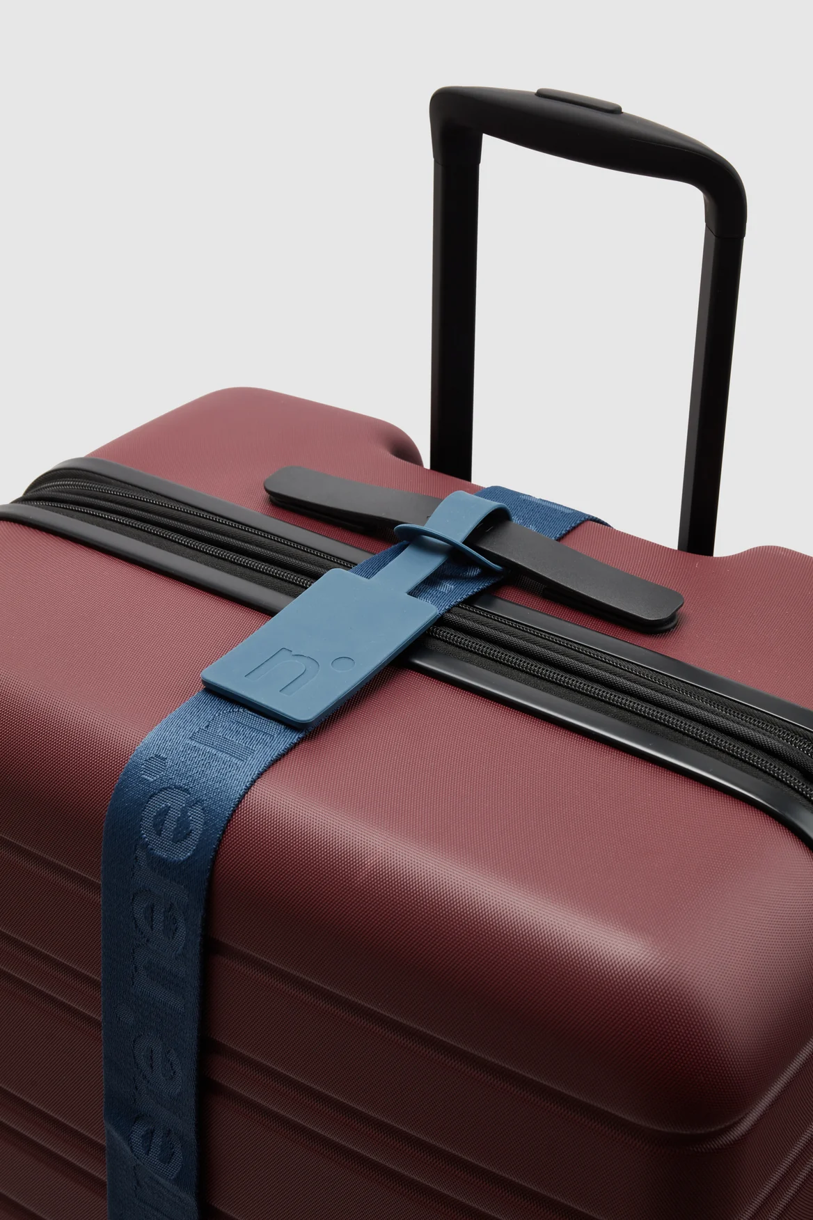 Slim Luggage Tag - Image 2