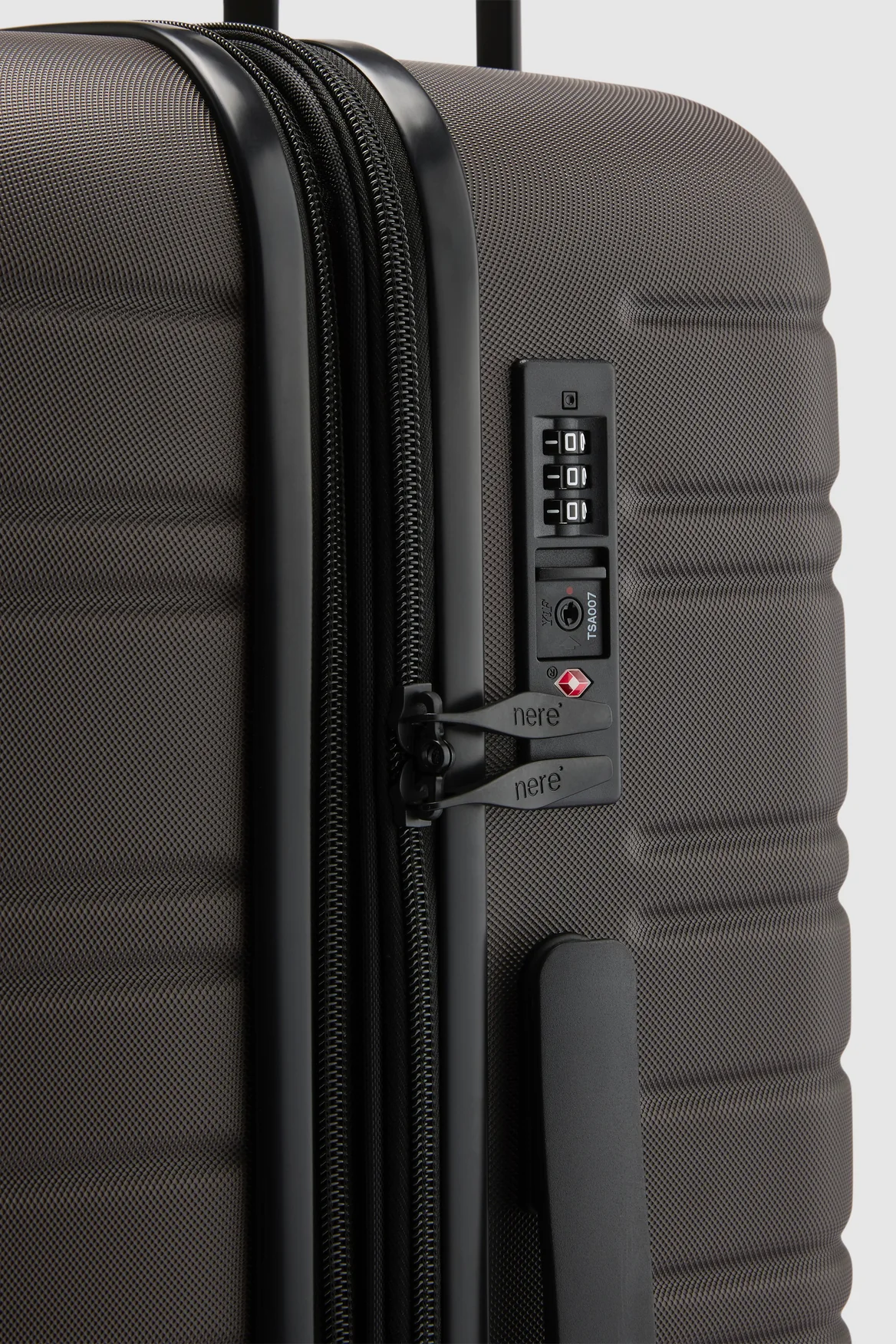 Stori Check-In 65cm Suitcase - Image 7