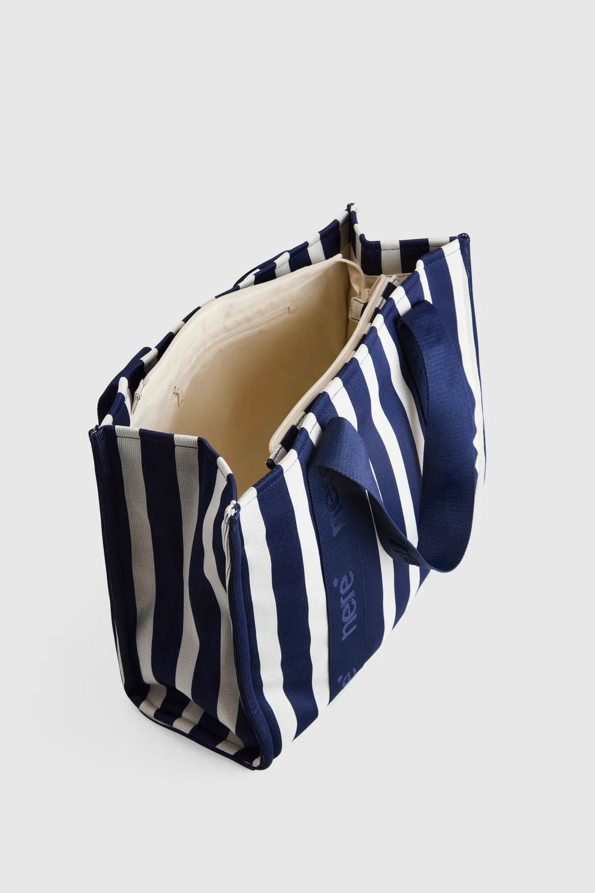 Stori Knit Stripe Tote Bag - Image 4