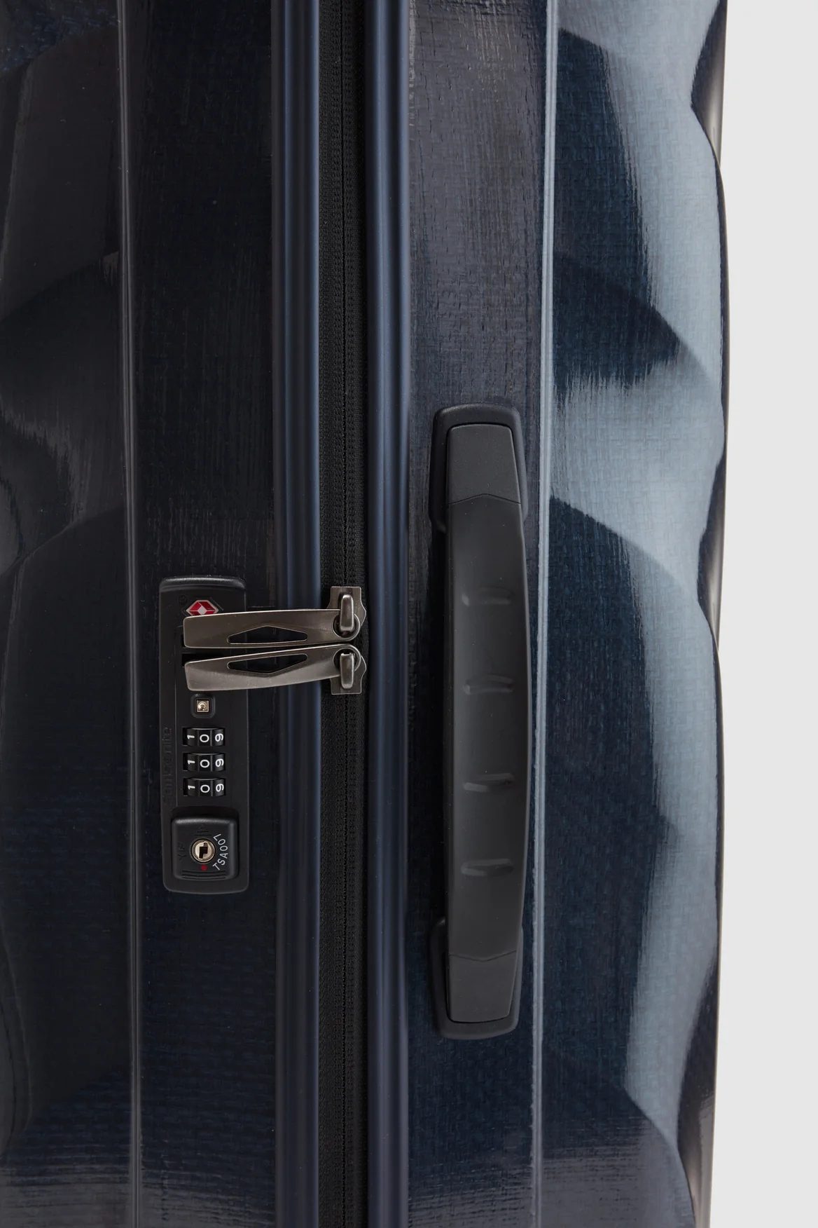 C-Lite Carry-On 55cm Suitcase - Image 8