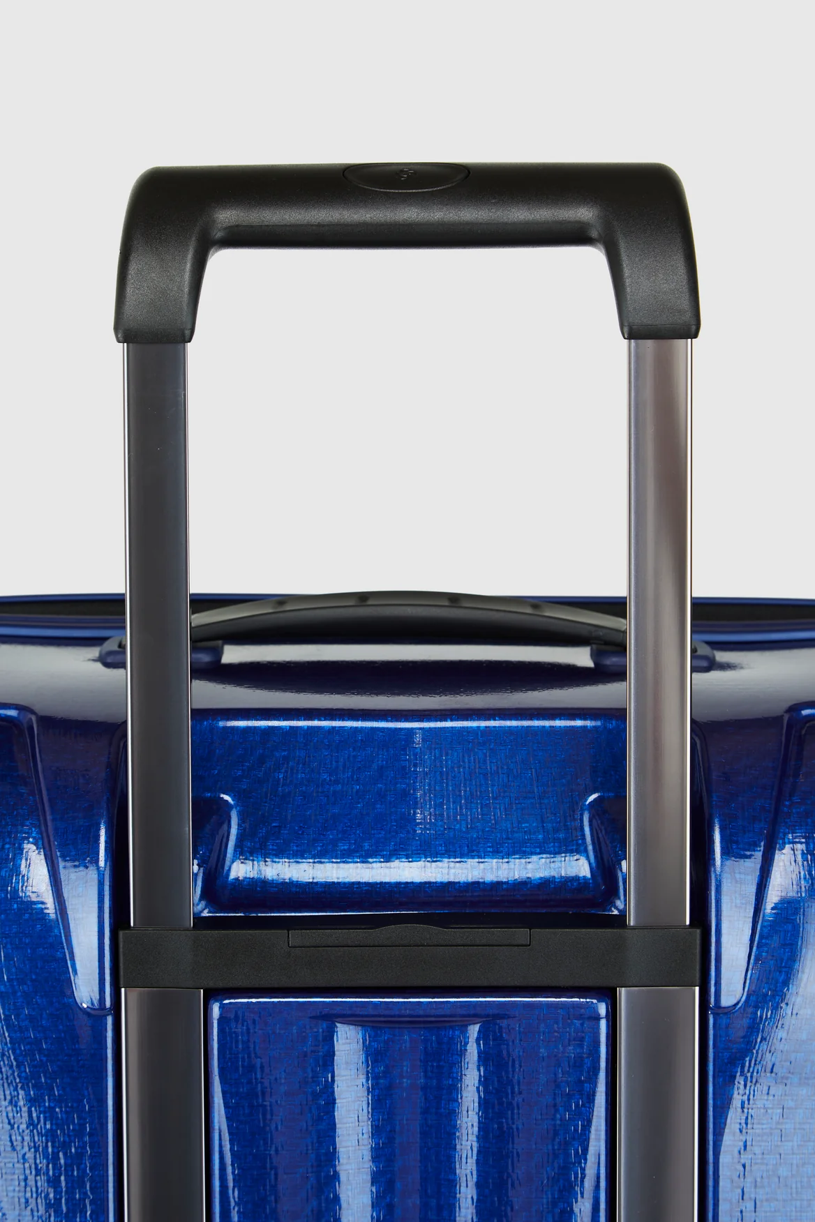 C-Lite Check-In 75cm Suitcase - Image 8