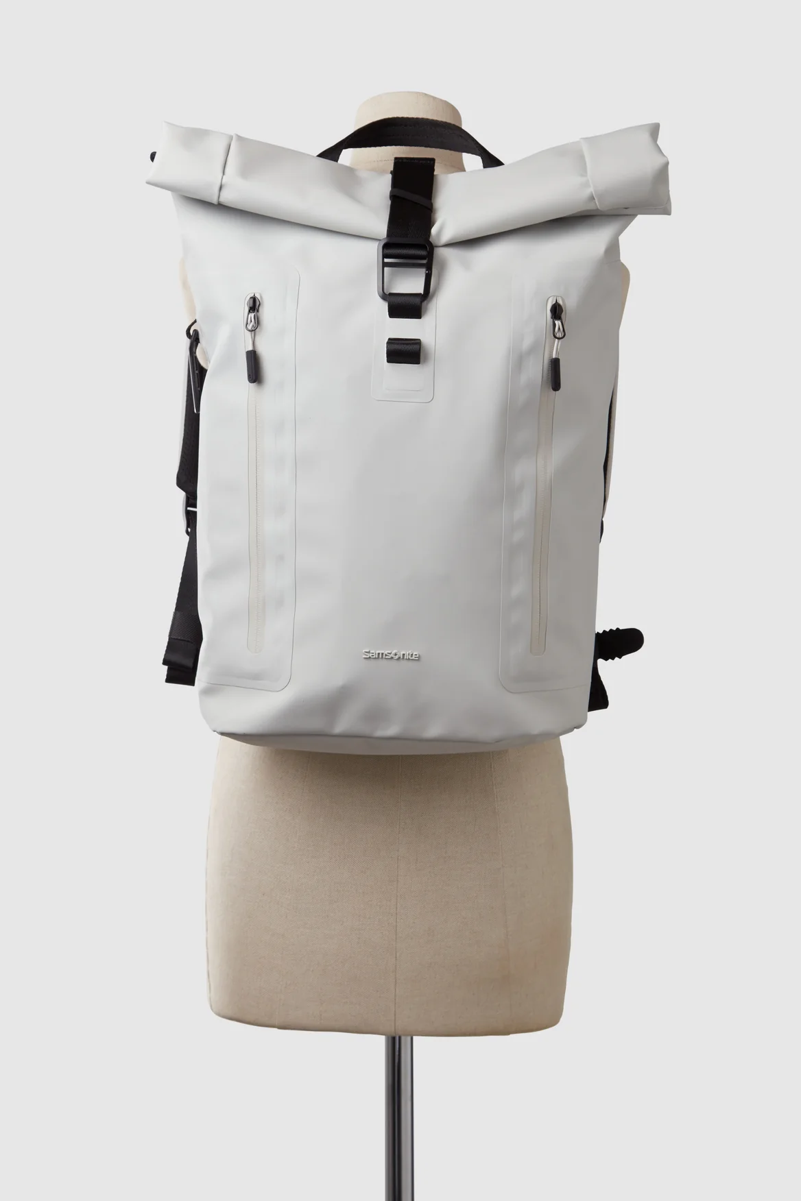 Coatify Biz Rolltop Backpack - Image 4