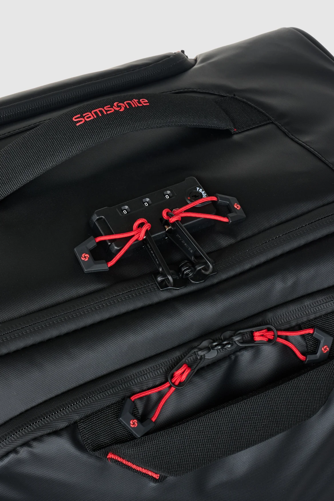 Ecodiver 55cm Wheeled Duffle - Image 7