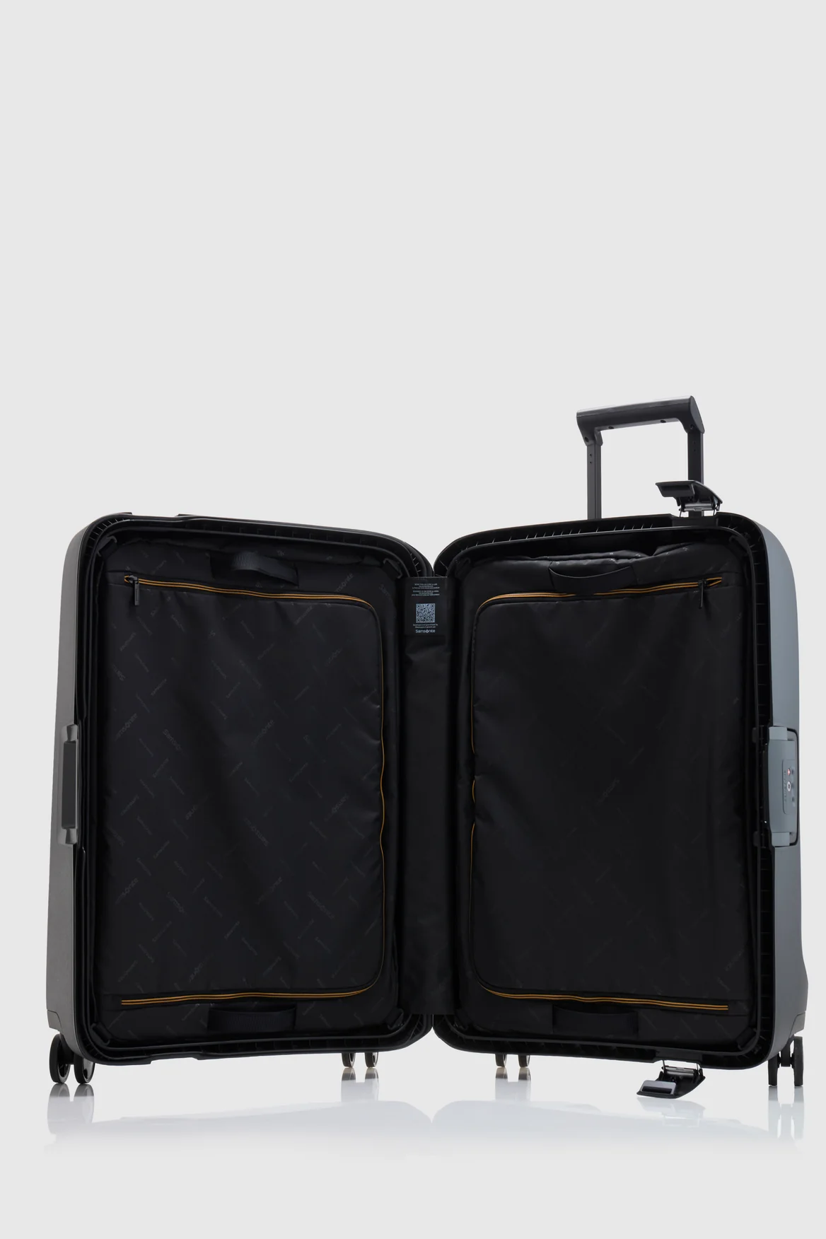 Essens Check-In 69cm Suitcase - Image 3