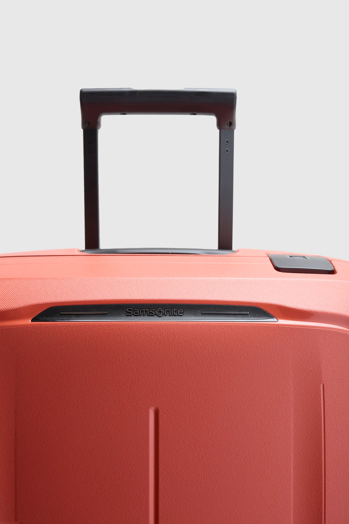 Essens Check-In 69cm Suitcase - Image 8