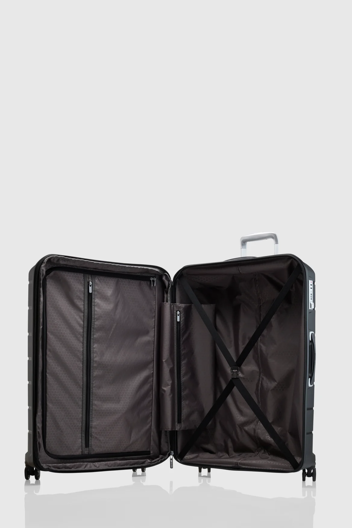 Oc2lite Carry-On 55cm Suitcase - Image 5