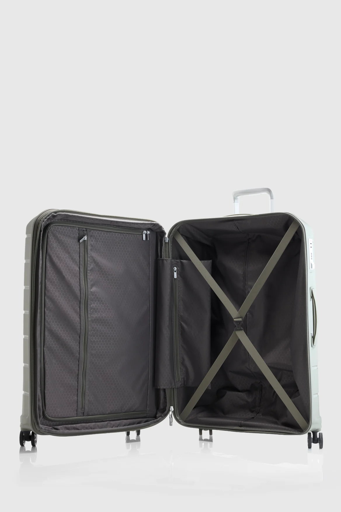 Oc2lite Carry-On 55cm Suitcase - Image 3