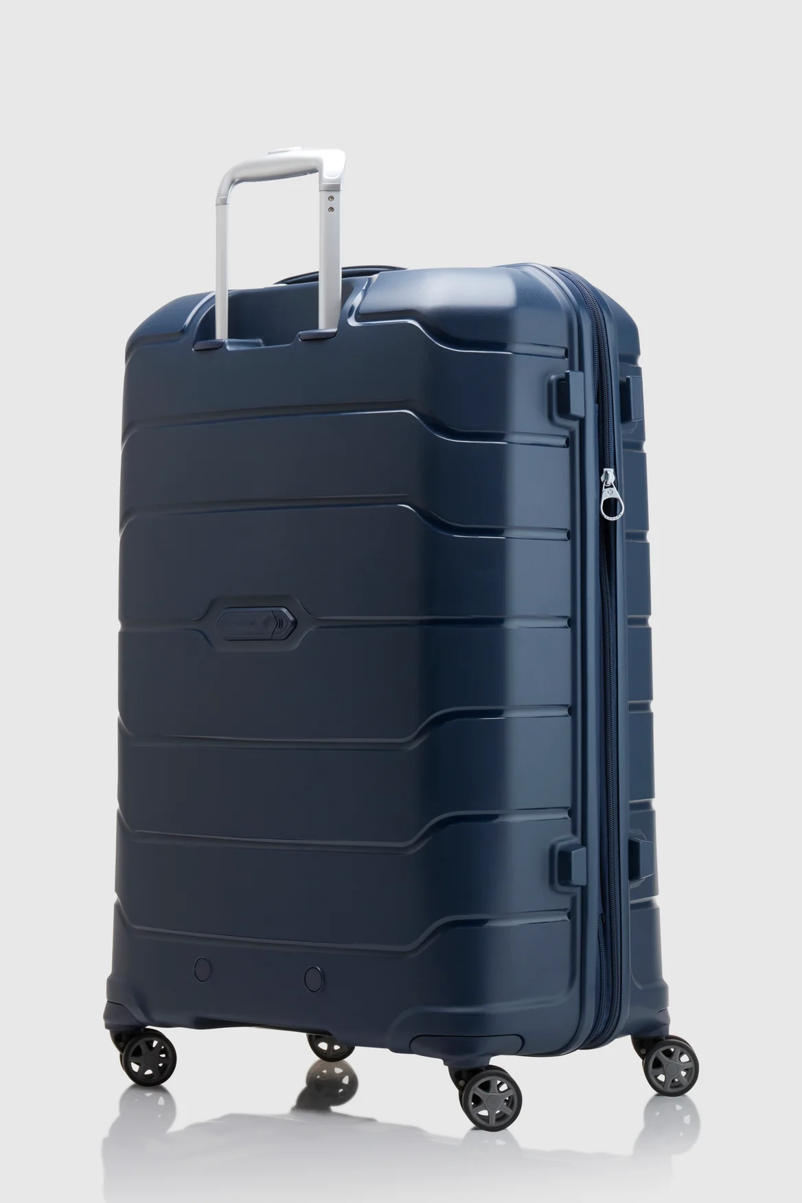 Oc2lite Check-In 75cm Suitcase - Image 6