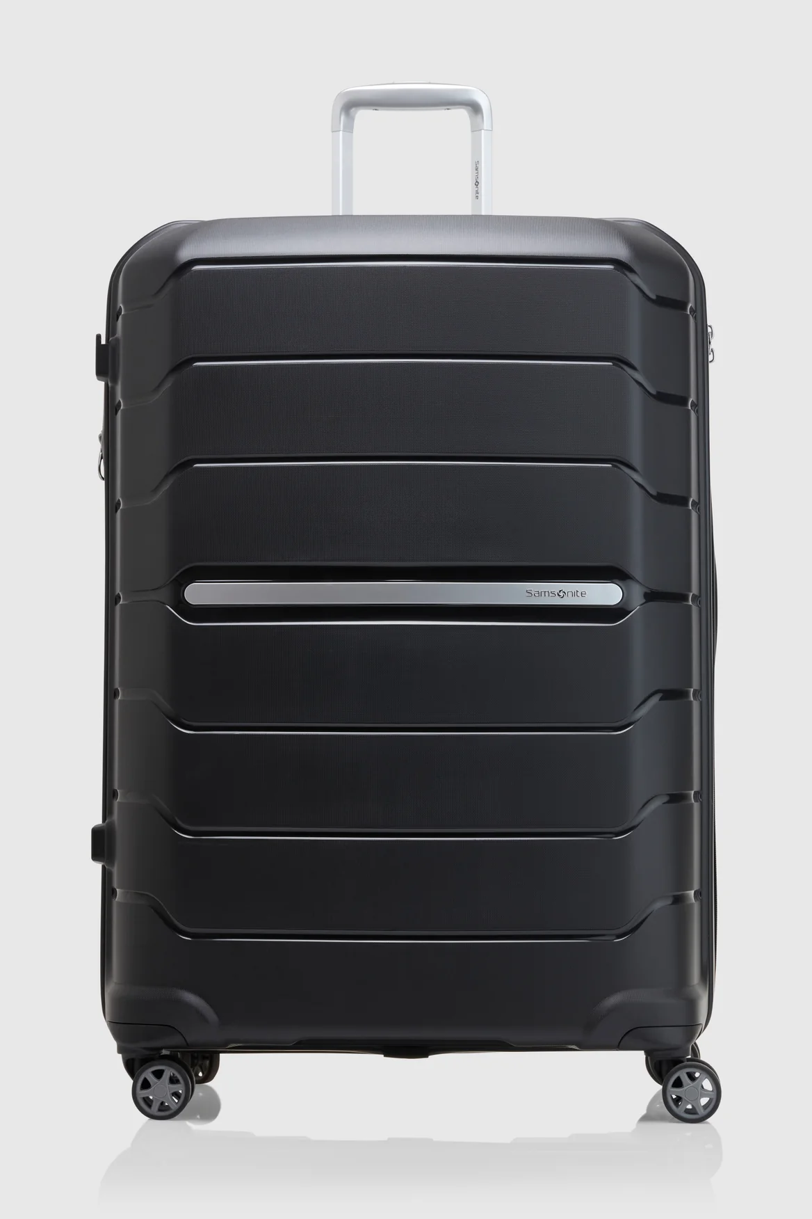 Oc2lite Check-In 81cm Suitcase - Image 4