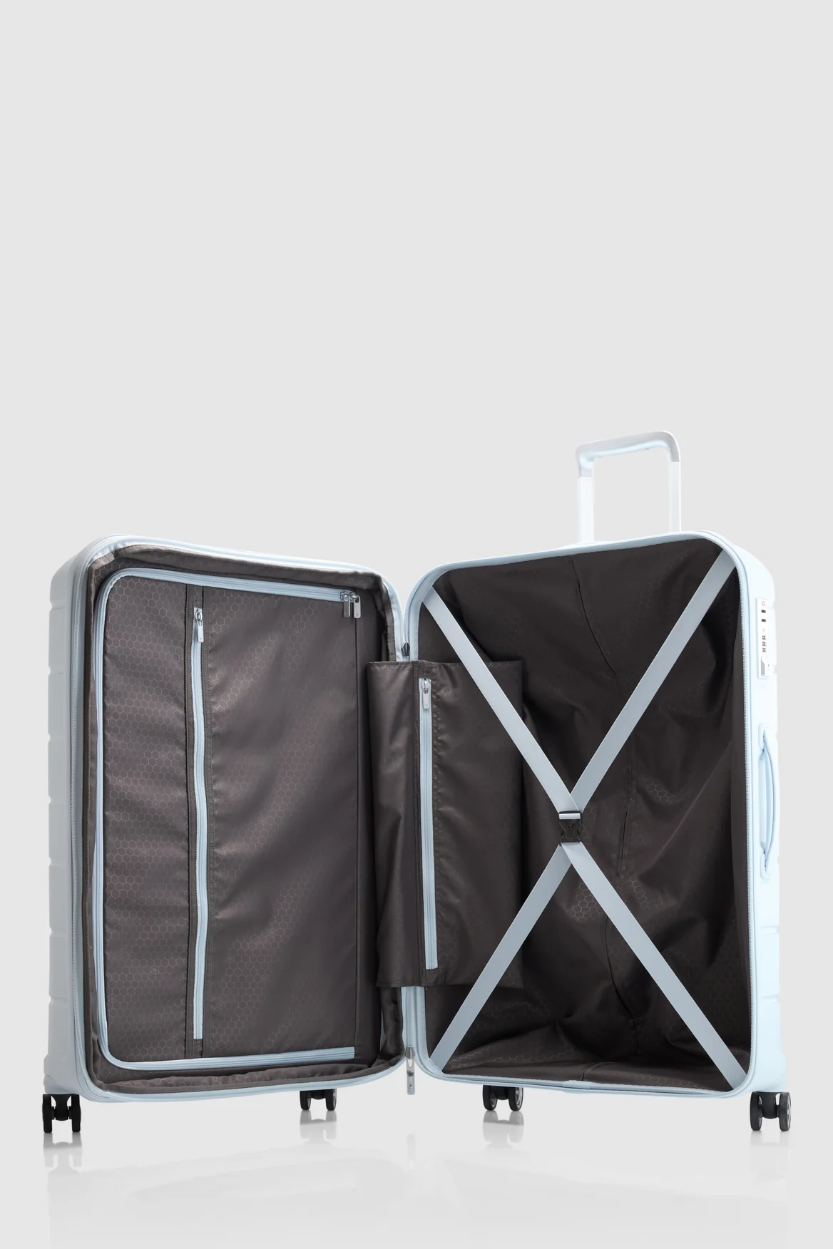 Oc2lite Check-In 81cm Suitcase - Image 3