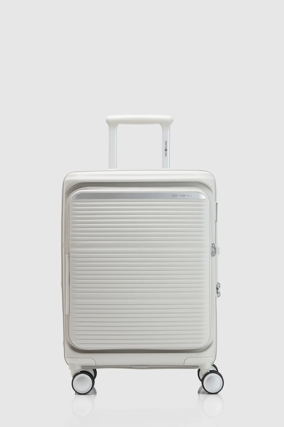Paralux Carry-On 55cm Suitcase - Image 4