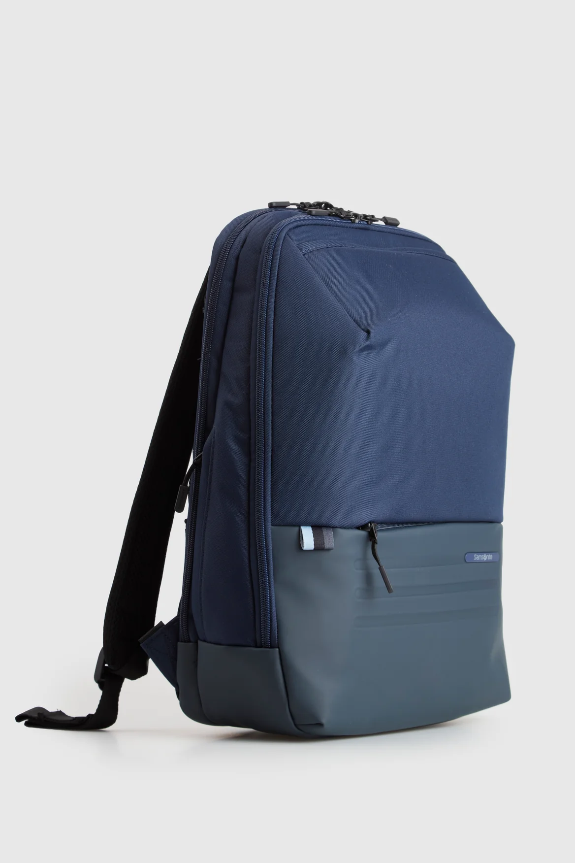 Stackd Biz 15.6" Backpack - Image 2